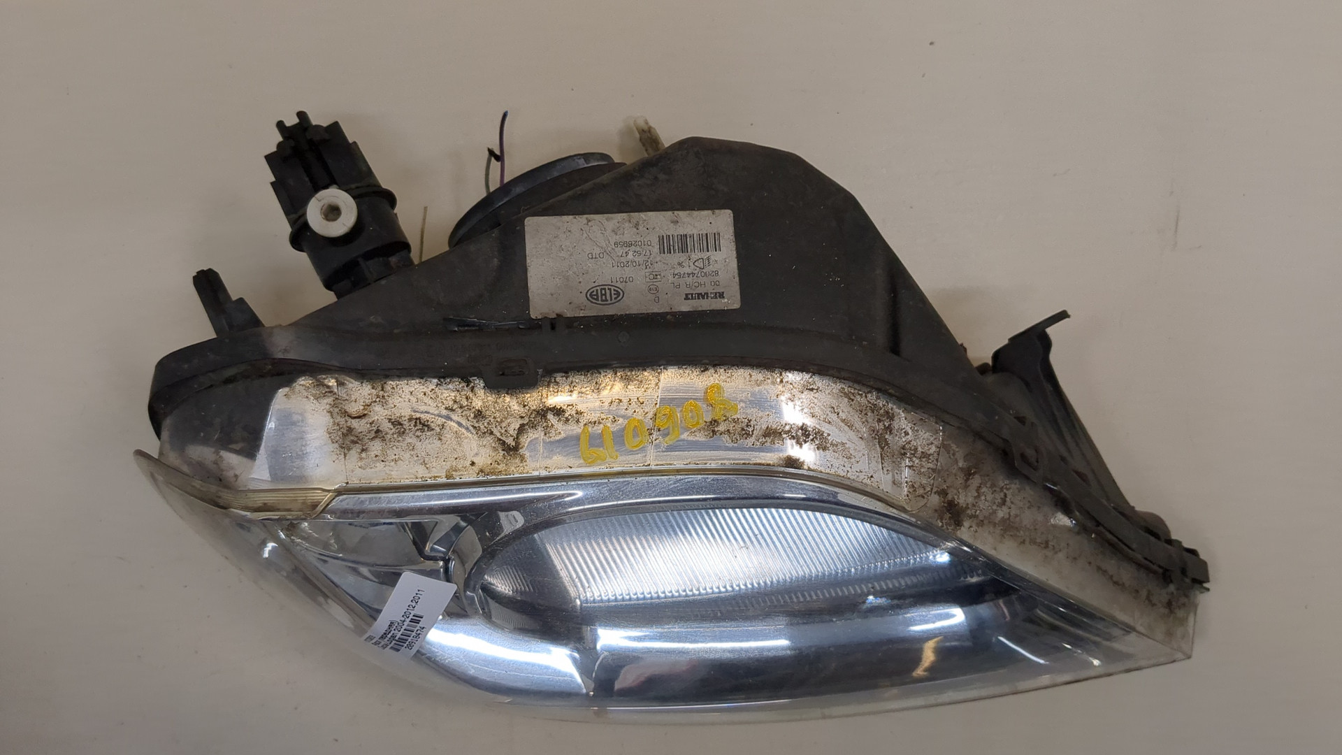 Фара правая