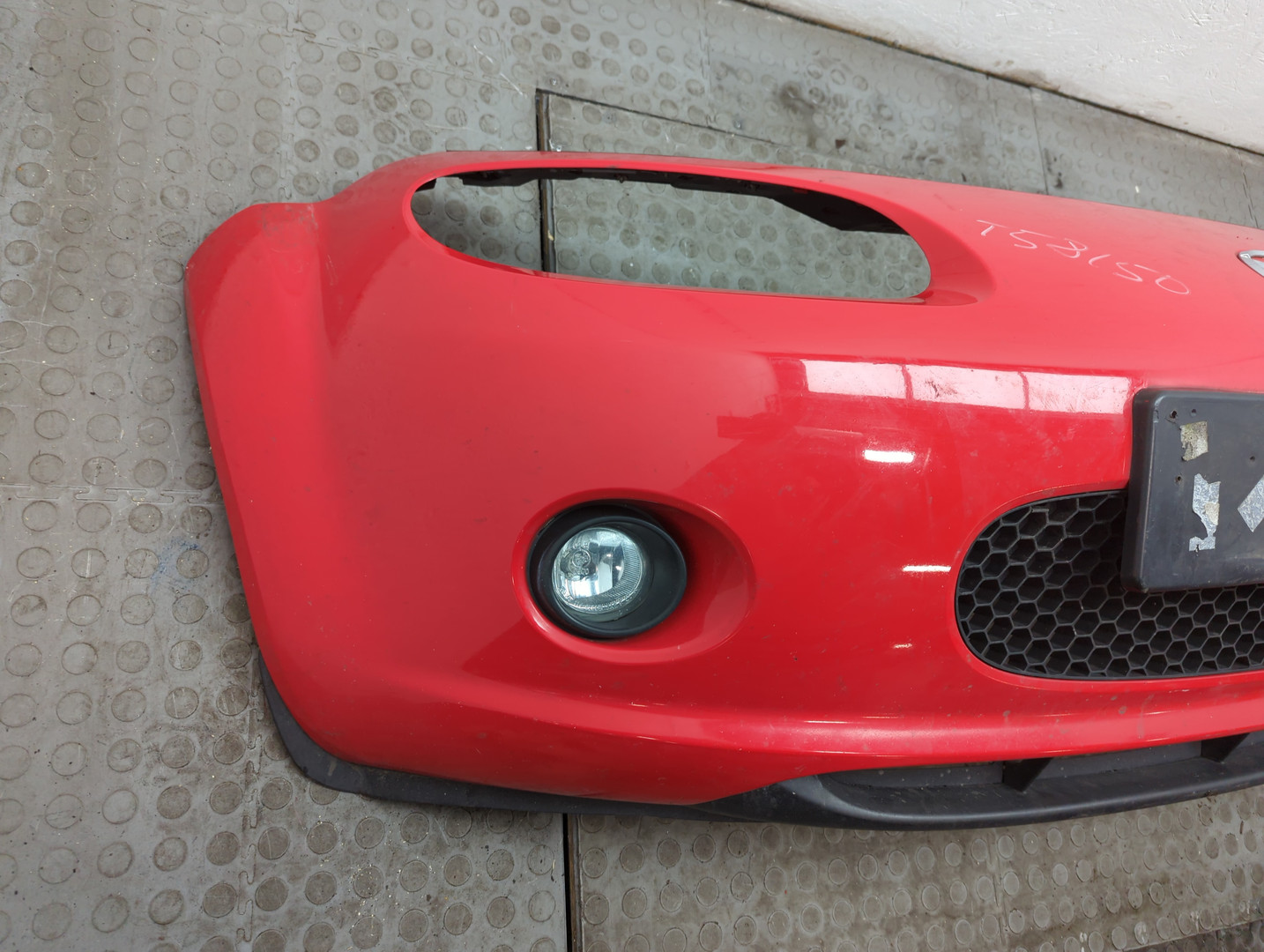 Бампер передний