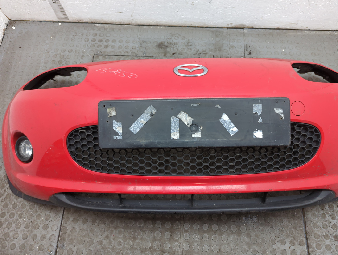 Бампер передний