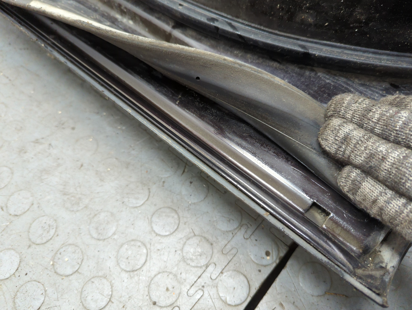 Дверь задняя правая