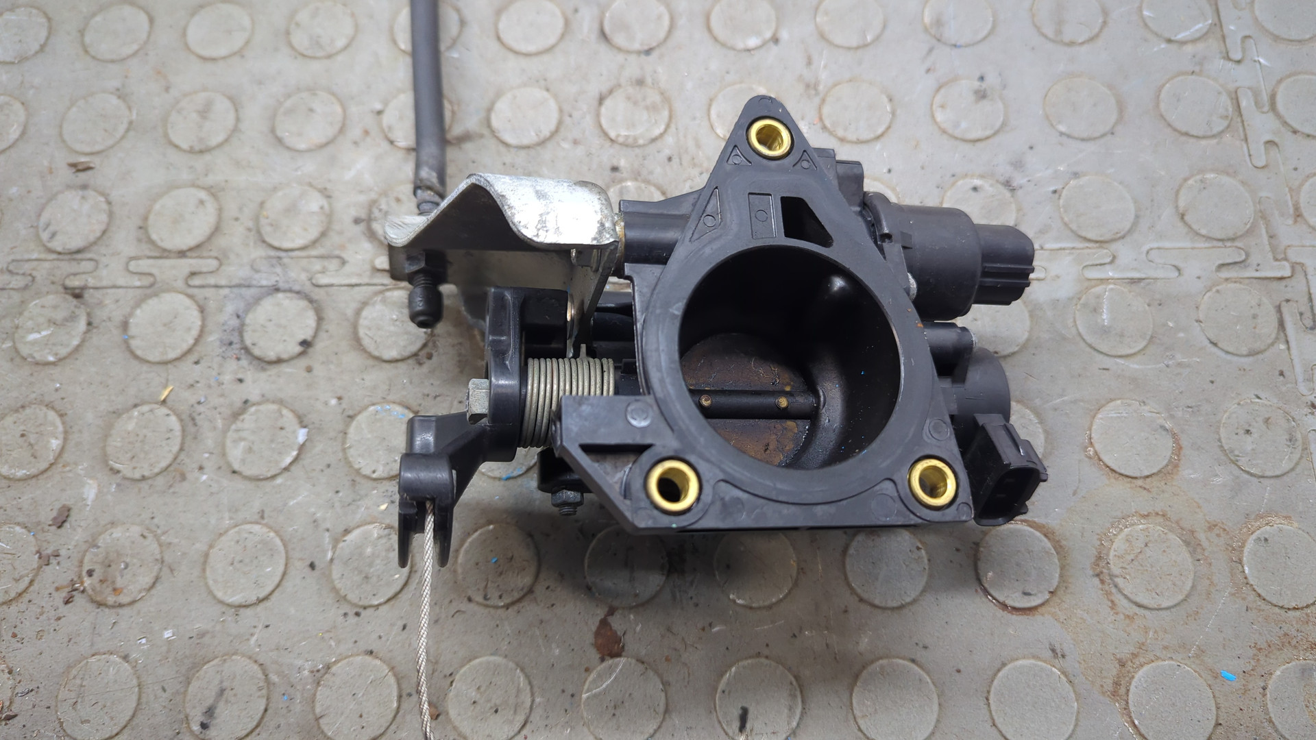 Заслонка дроссельная электрическая