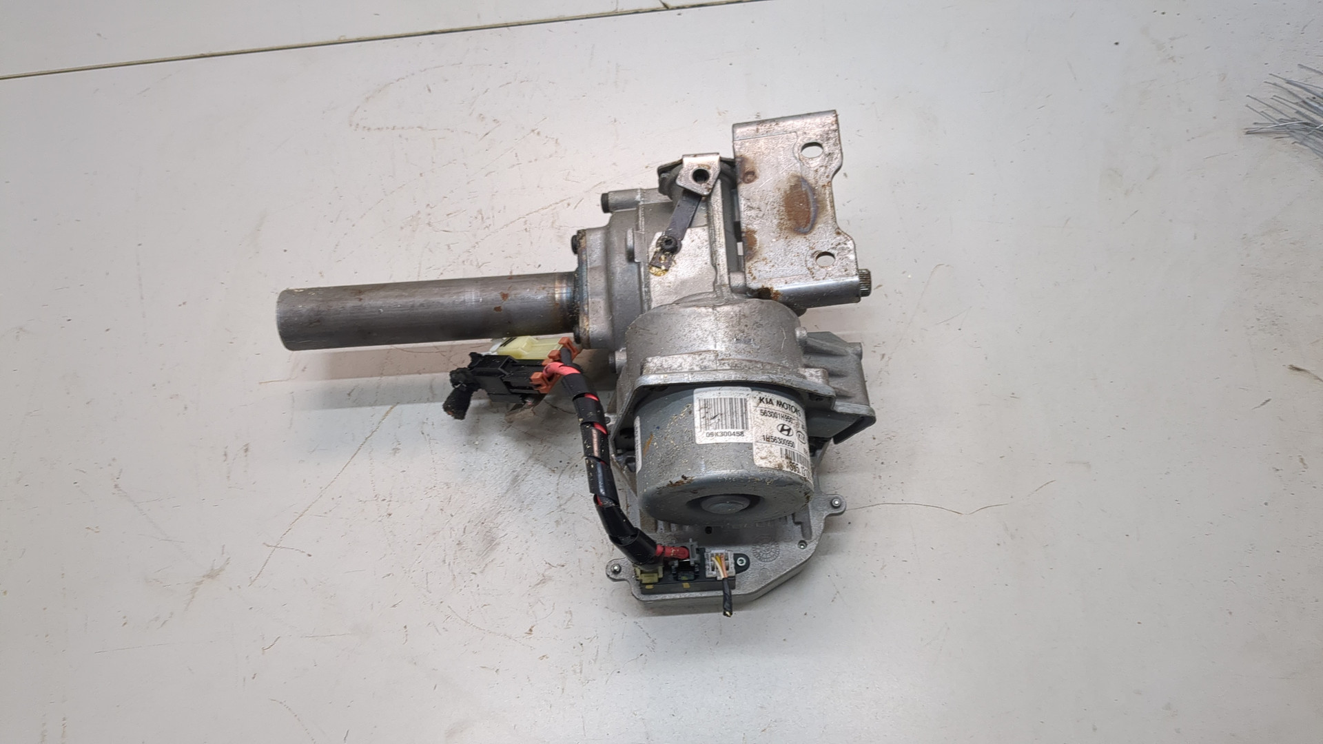 Серводвигатель рулевой рейки