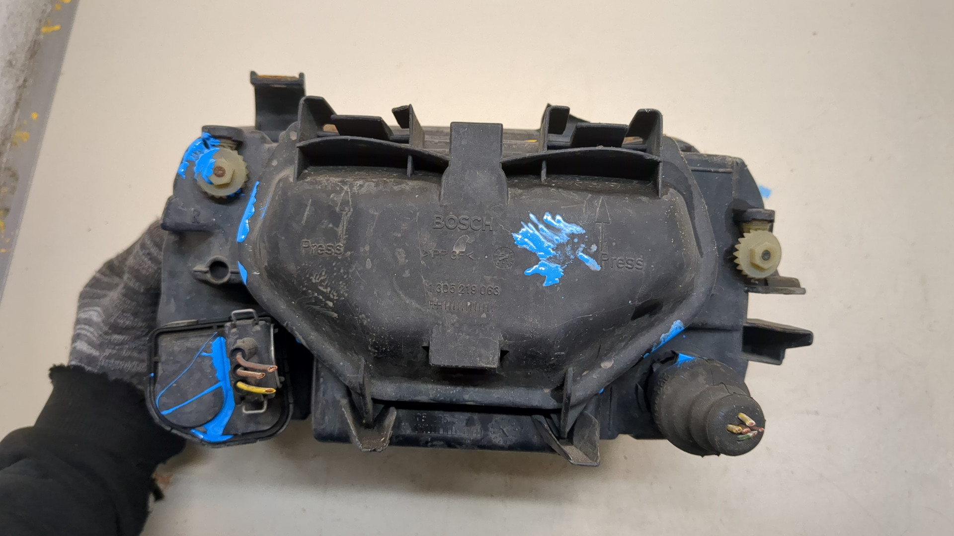 Фара правая