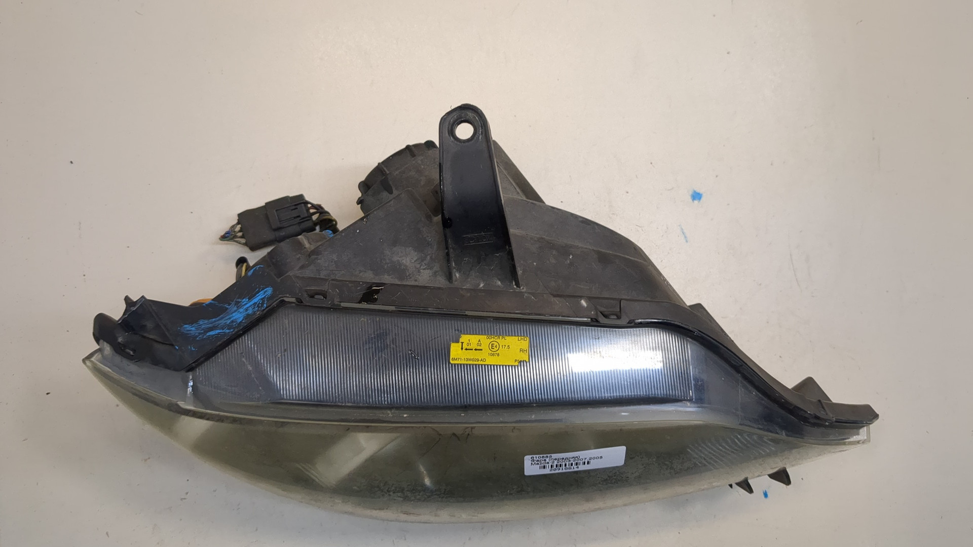 Фара правая