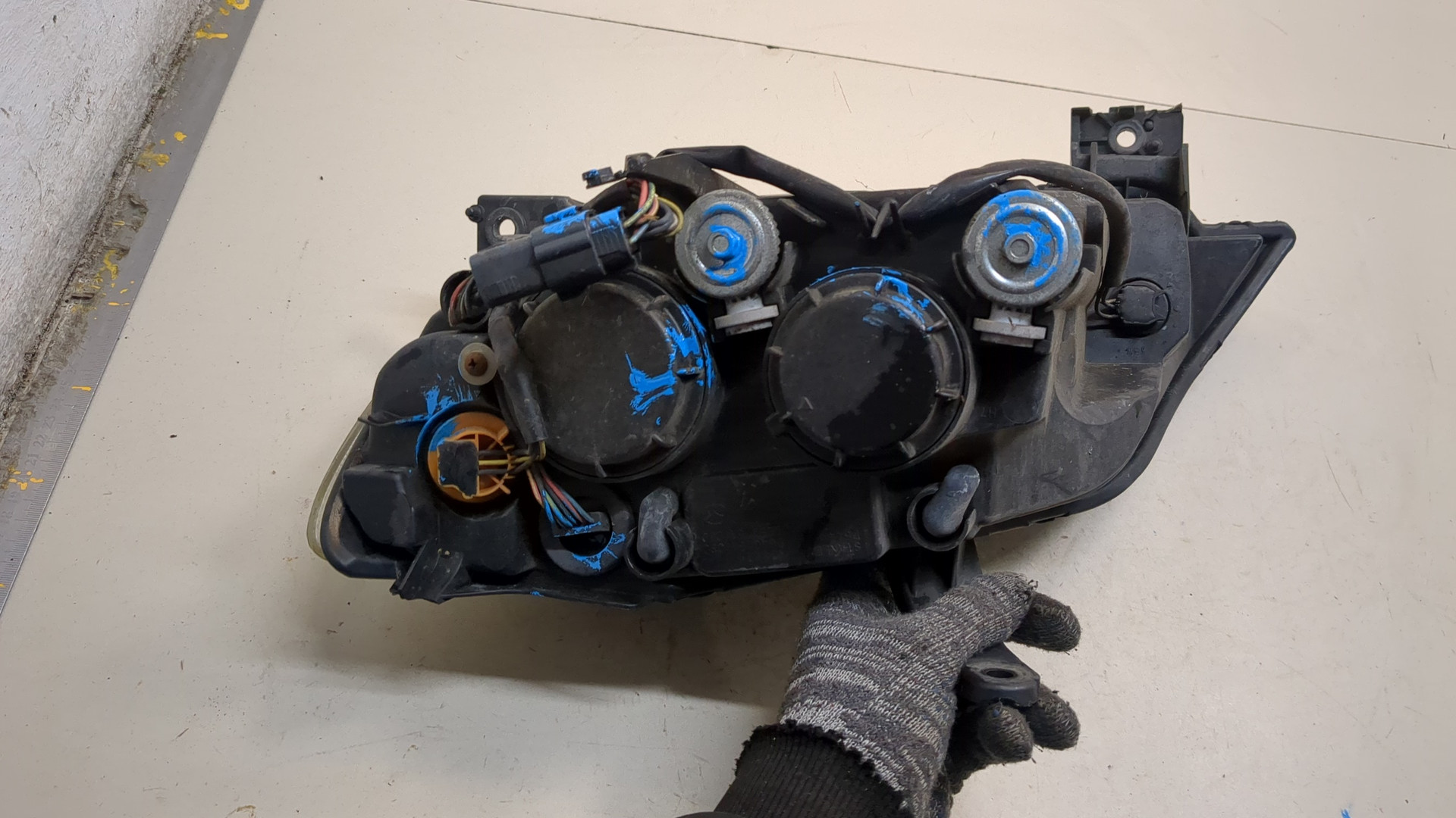 Фара правая