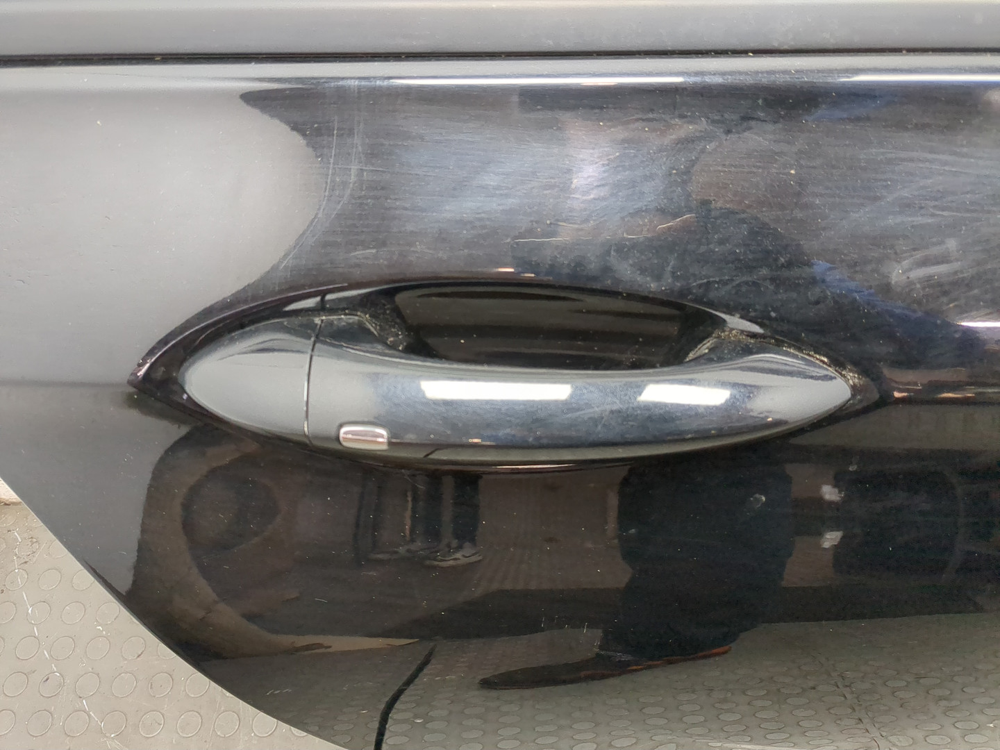 Дверь задняя правая