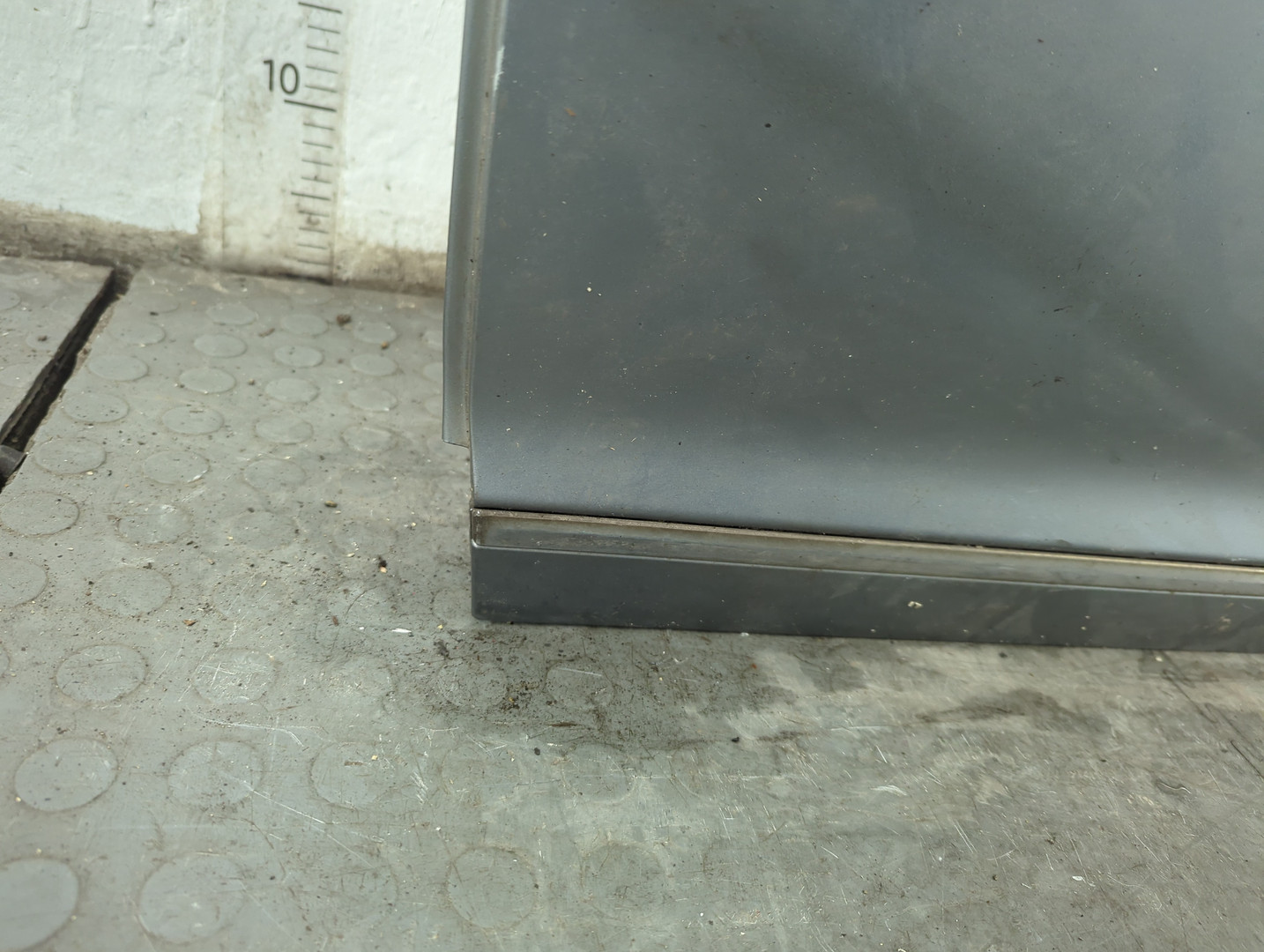 Дверь передняя левая