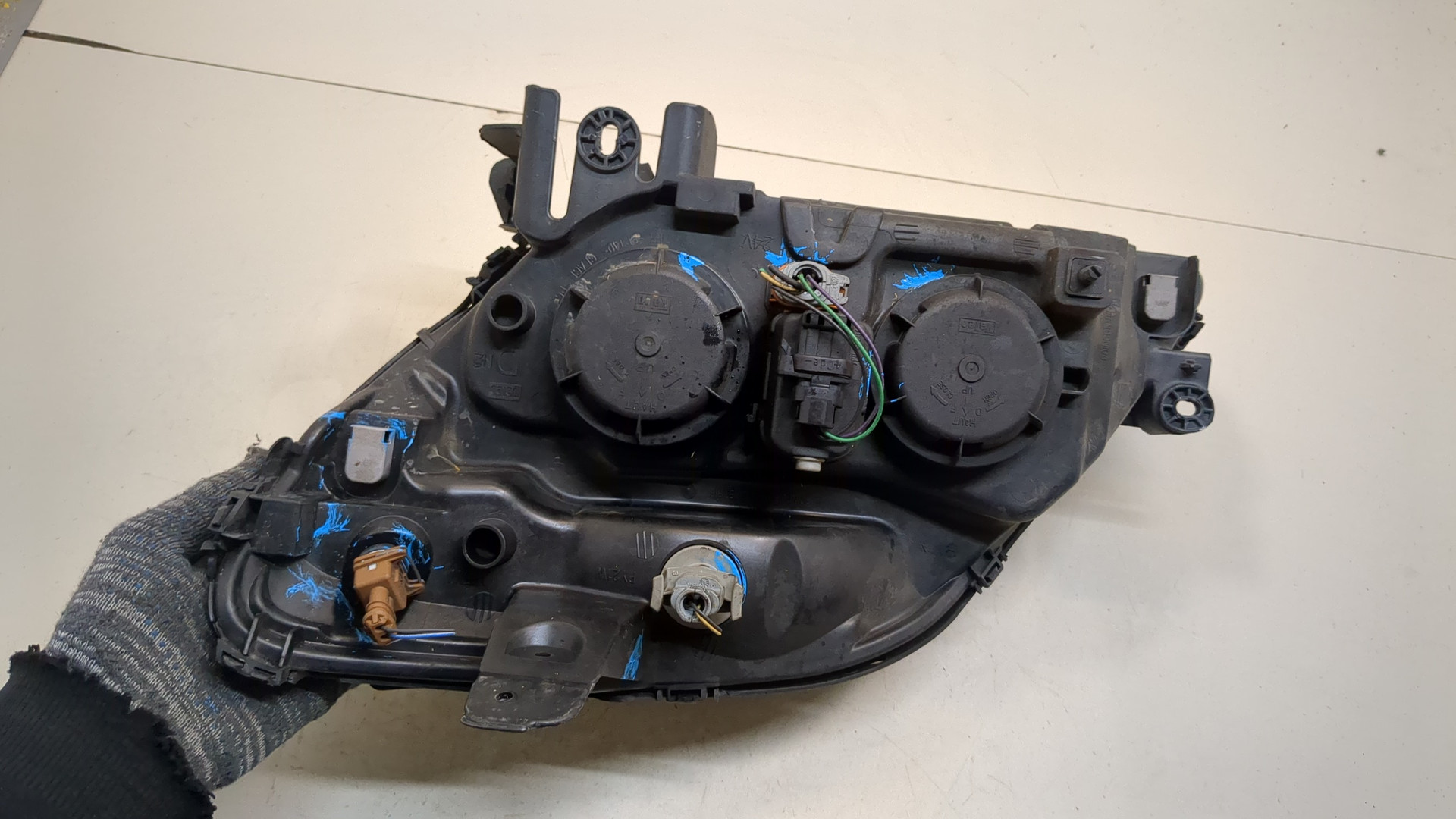 Фара правая