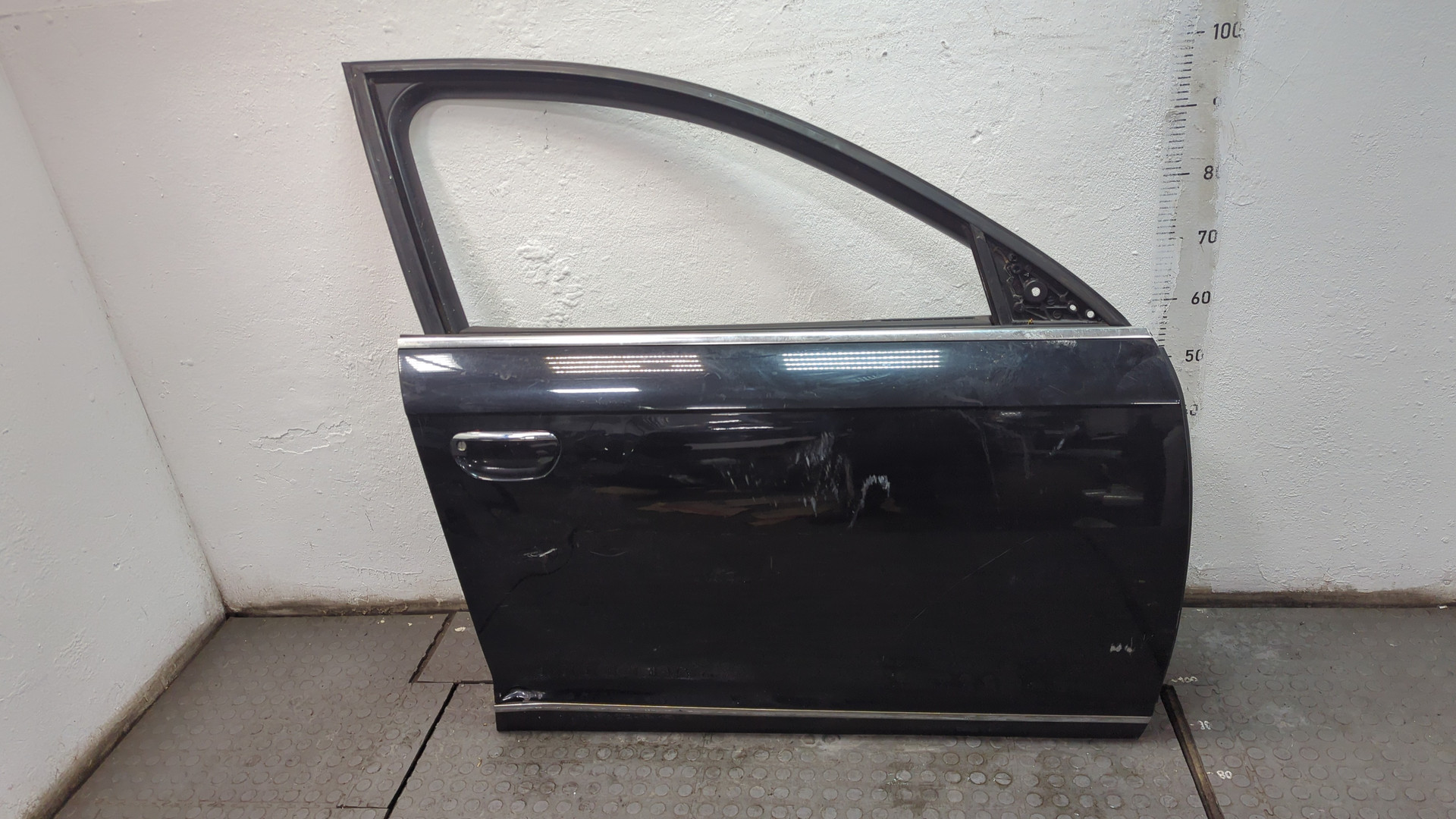 Дверь передняя правая