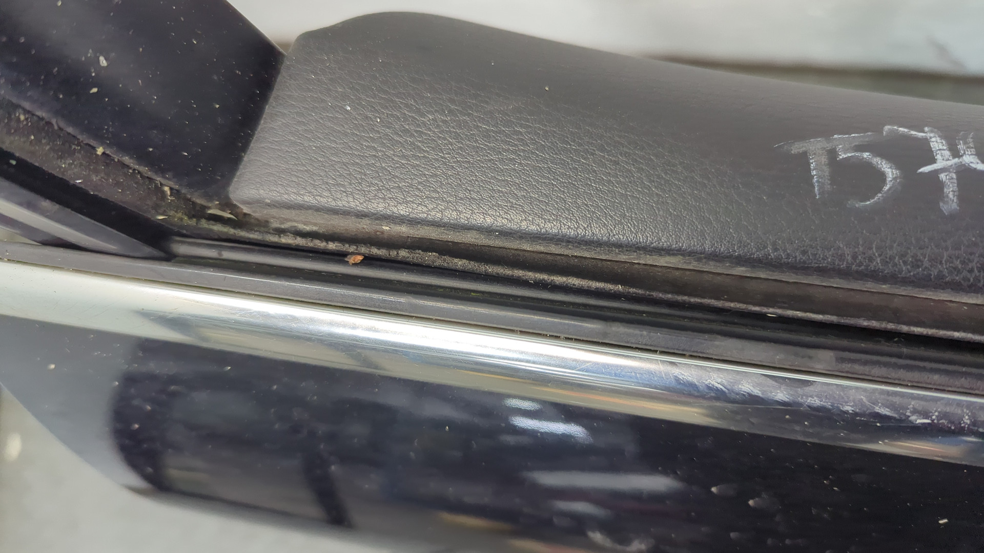 Дверь передняя правая