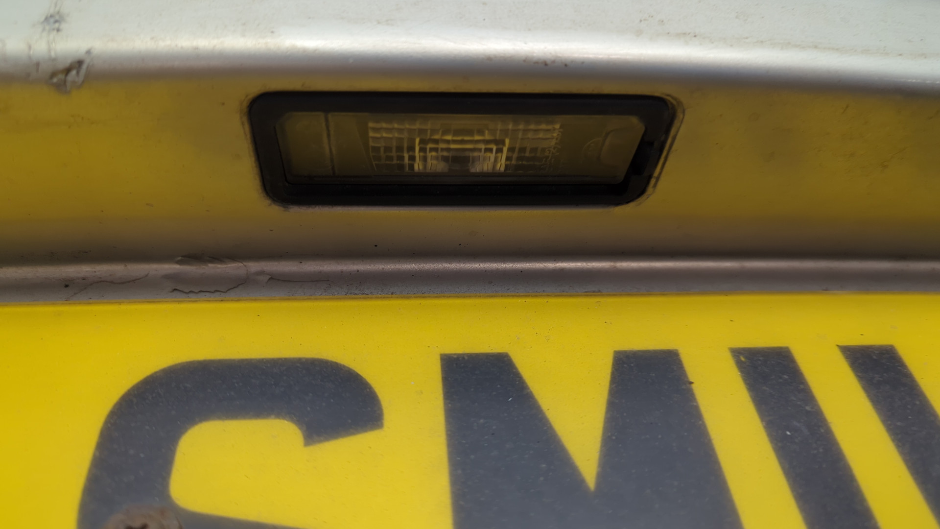 Бампер задний