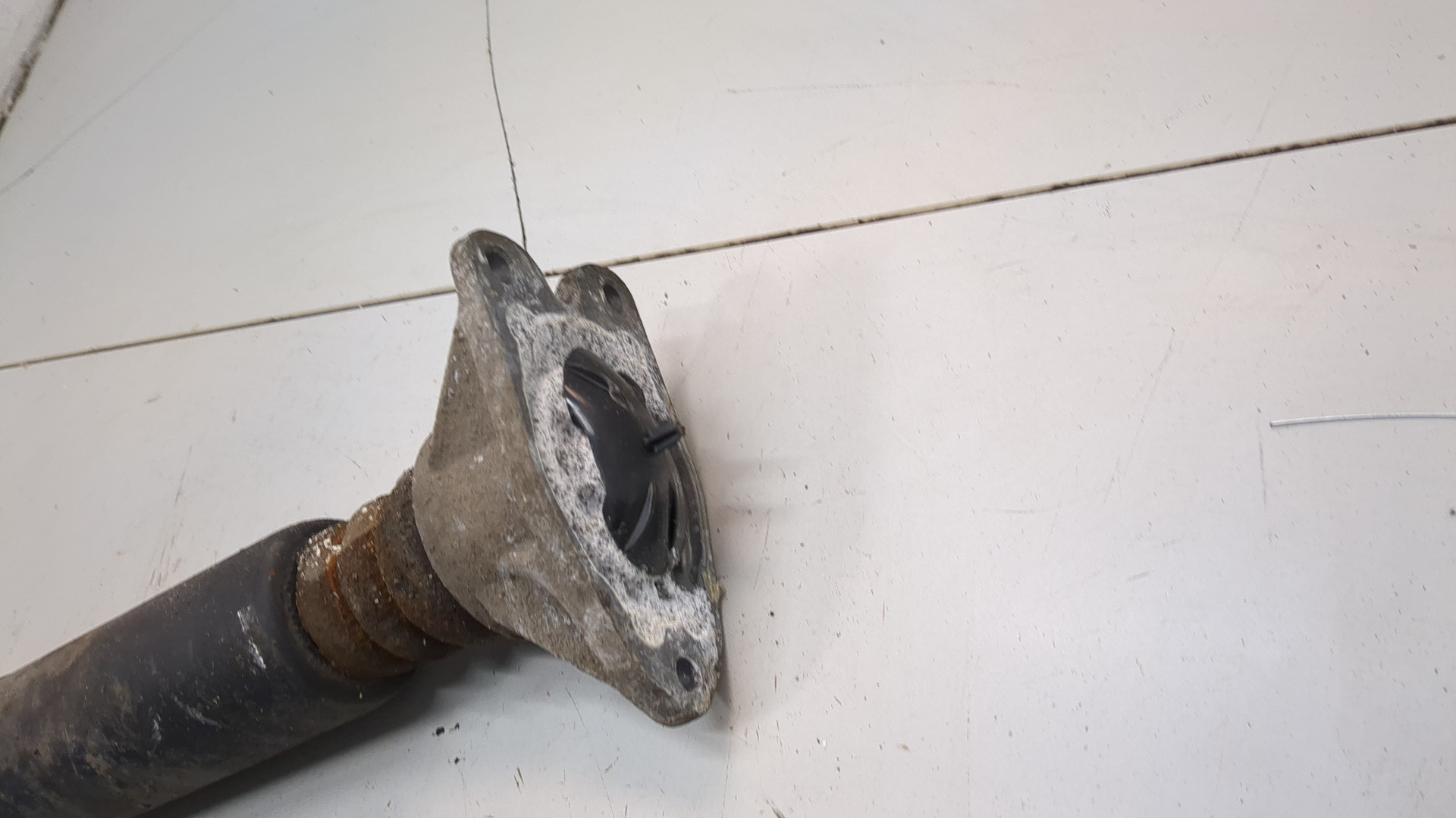 Амортизатор задний (стойка)