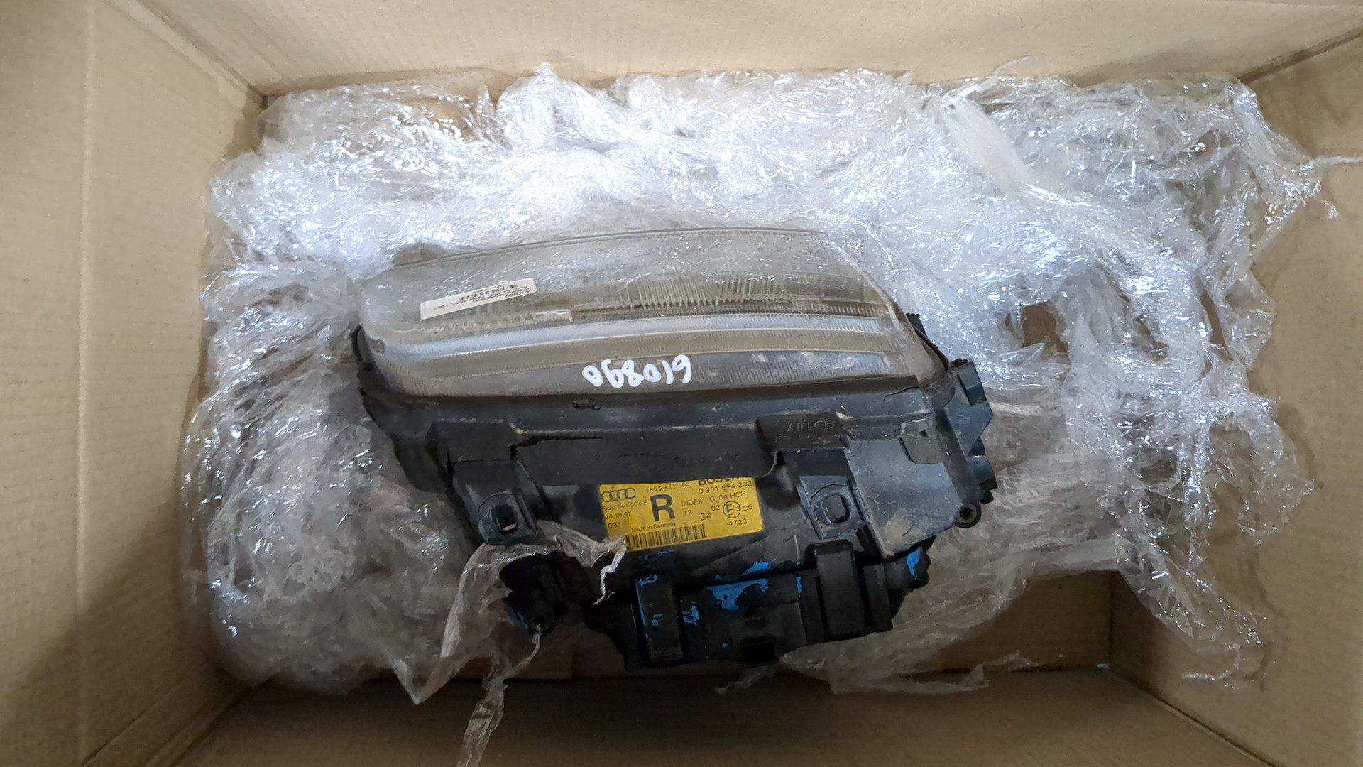 Фара правая