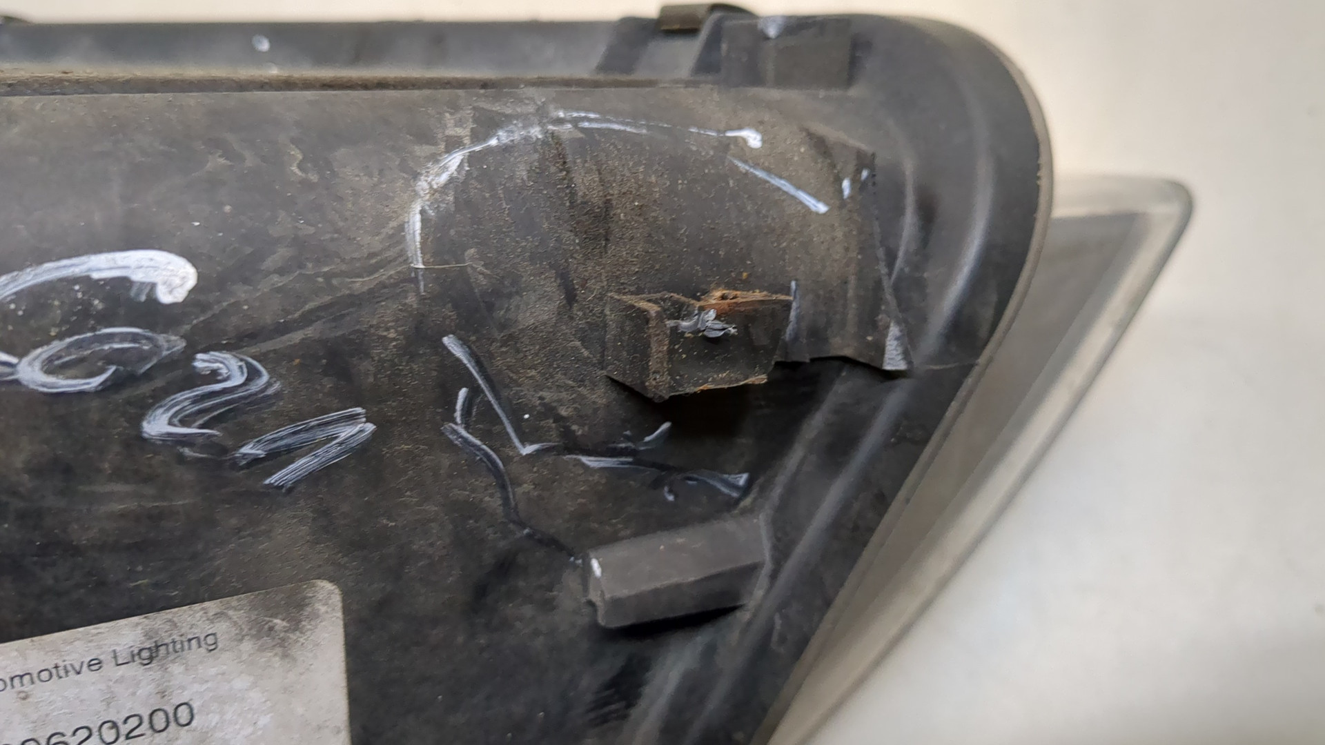 Фара правая