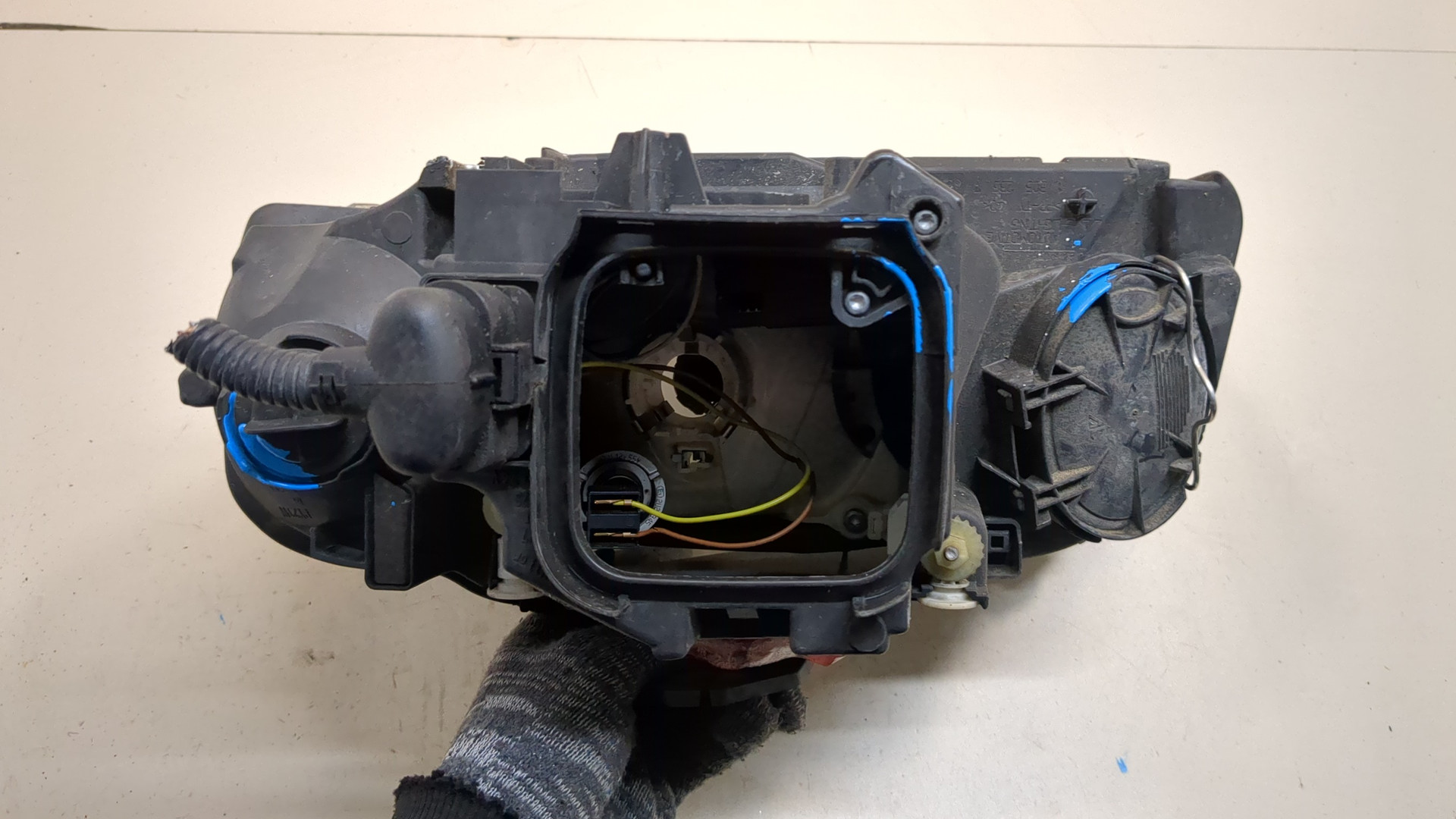 Фара правая