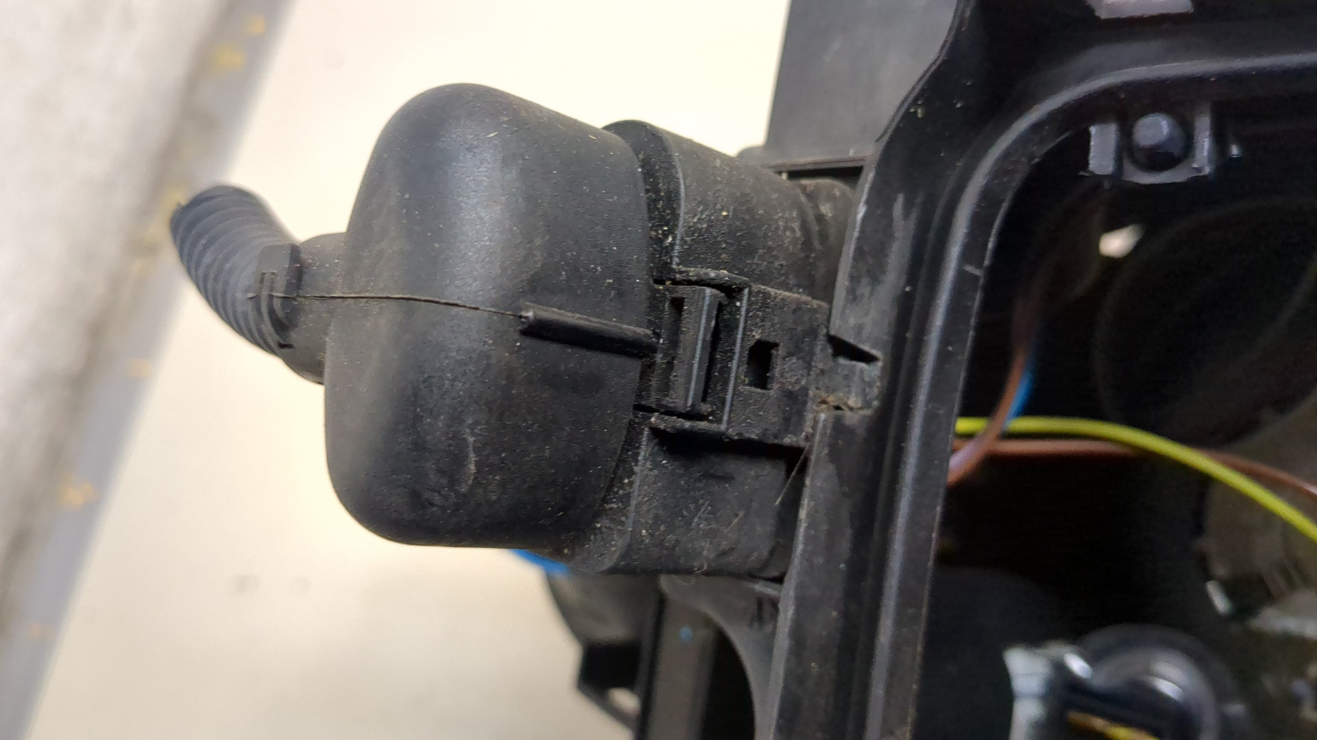 Фара правая