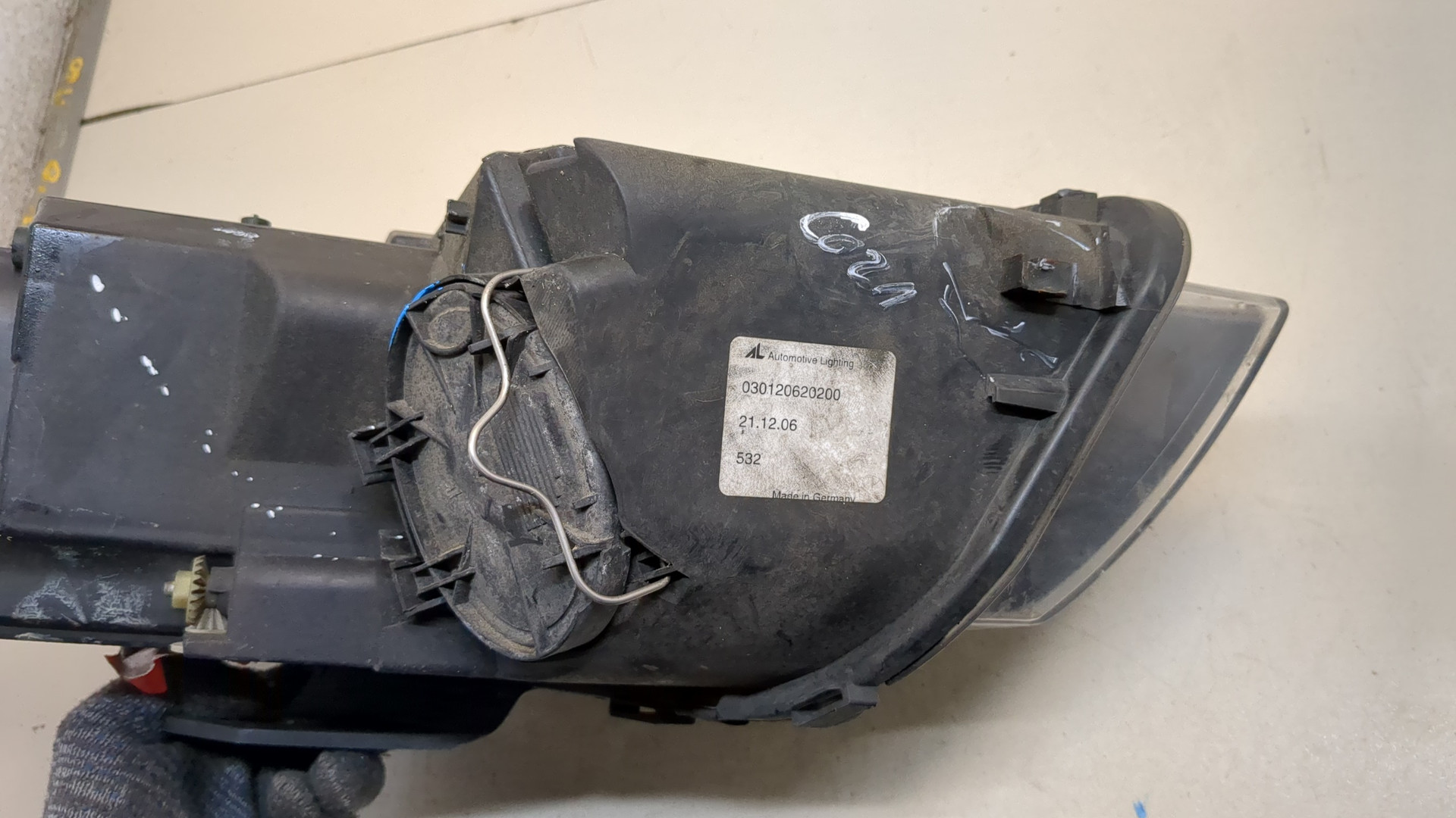 Фара правая