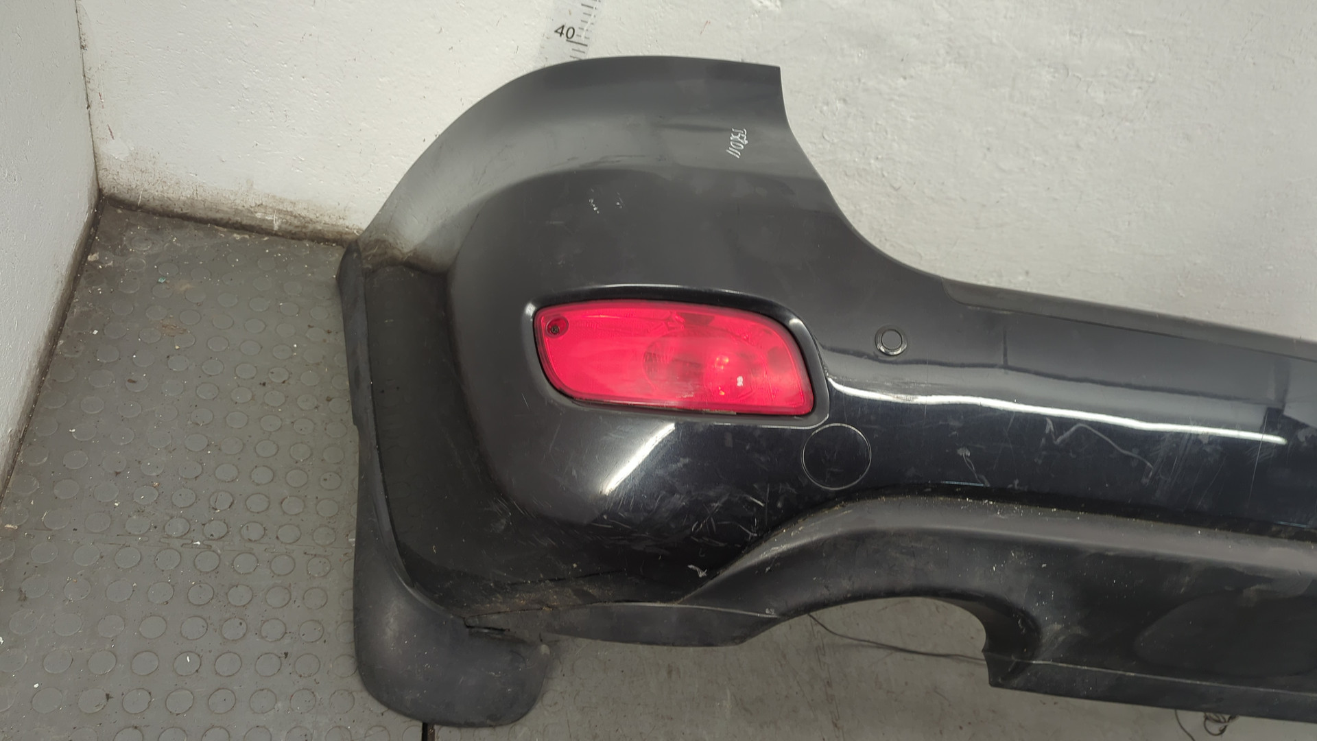 Бампер задний