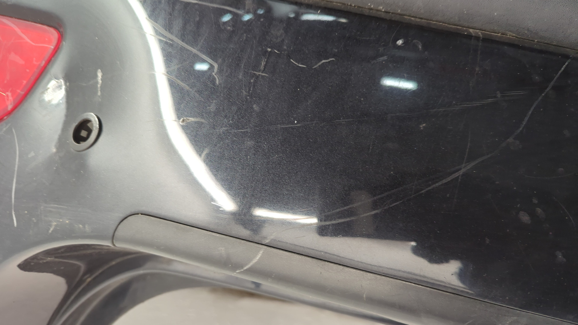 Бампер задний