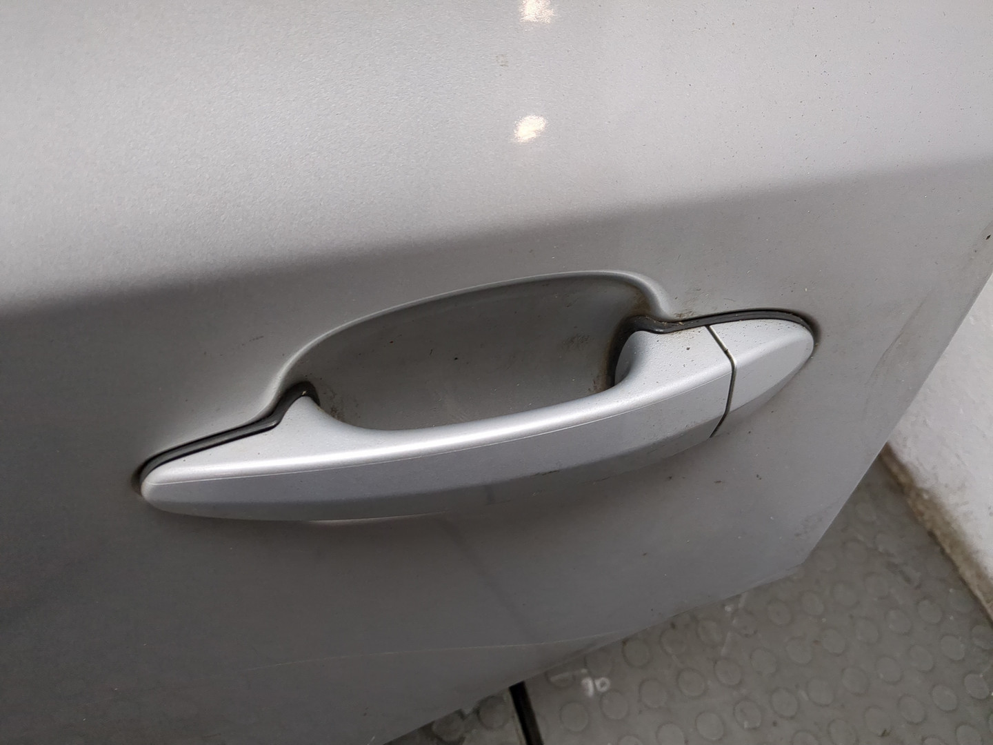 Дверь задняя левая