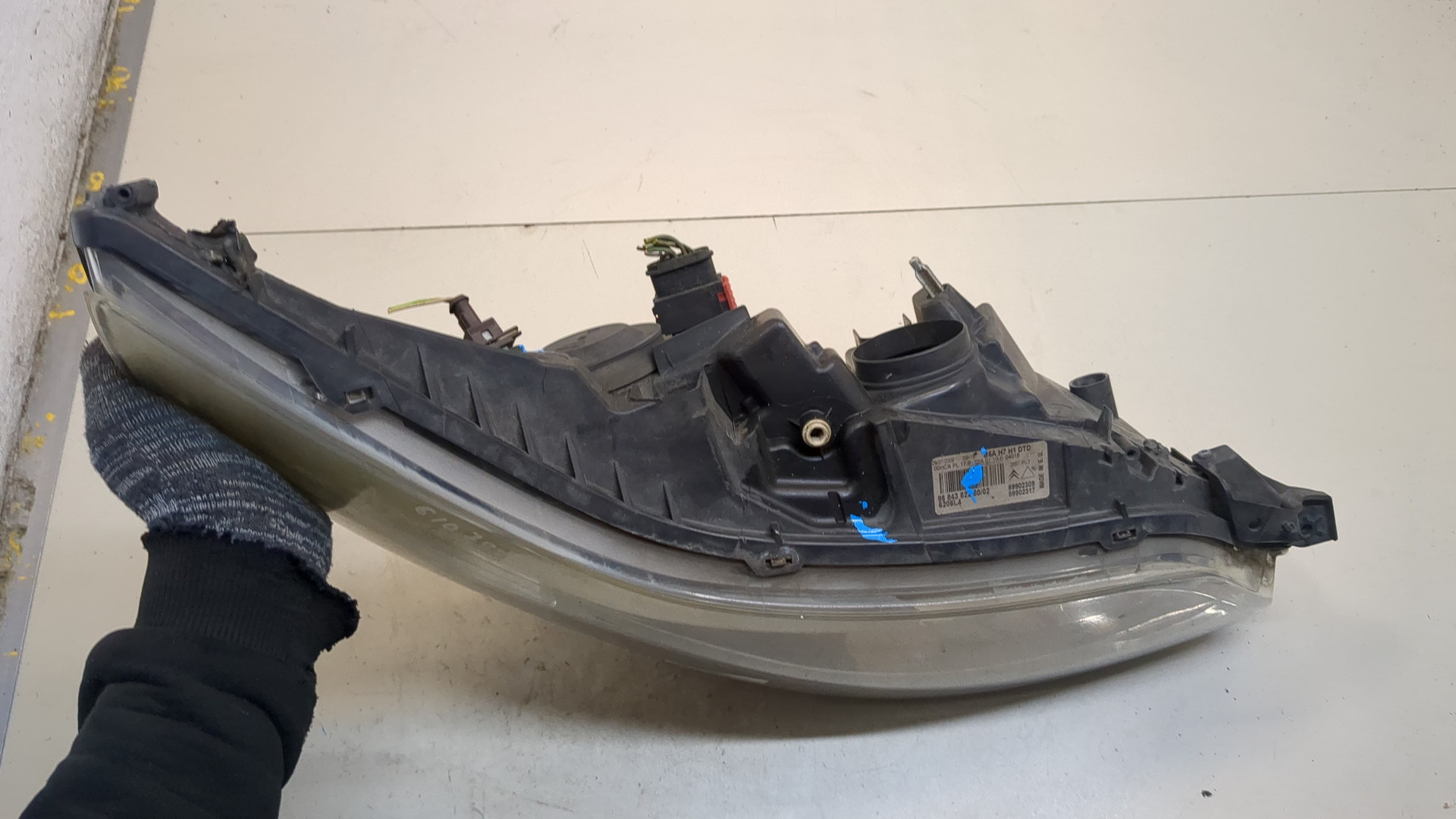 Фара правая