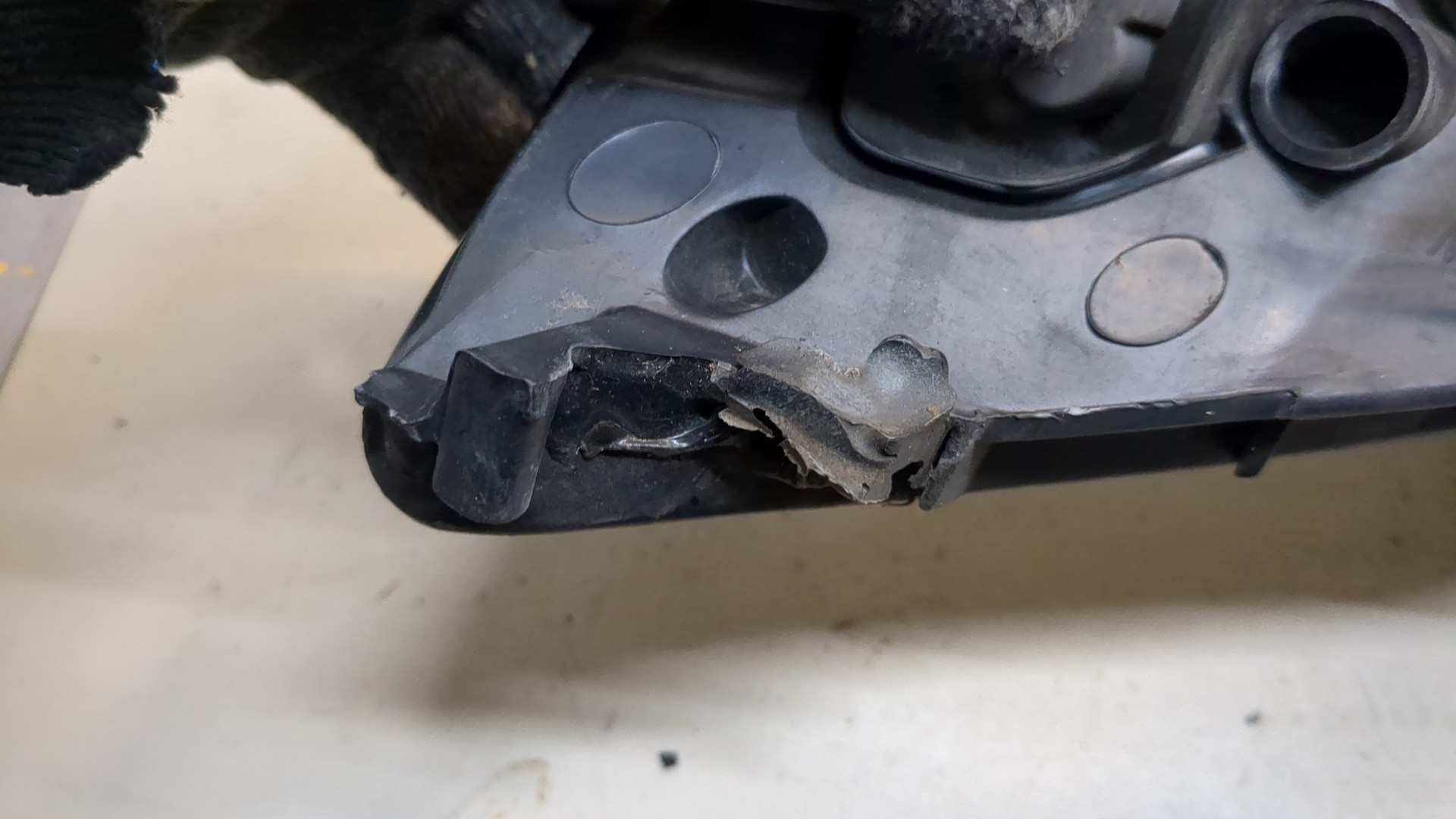 Фара правая