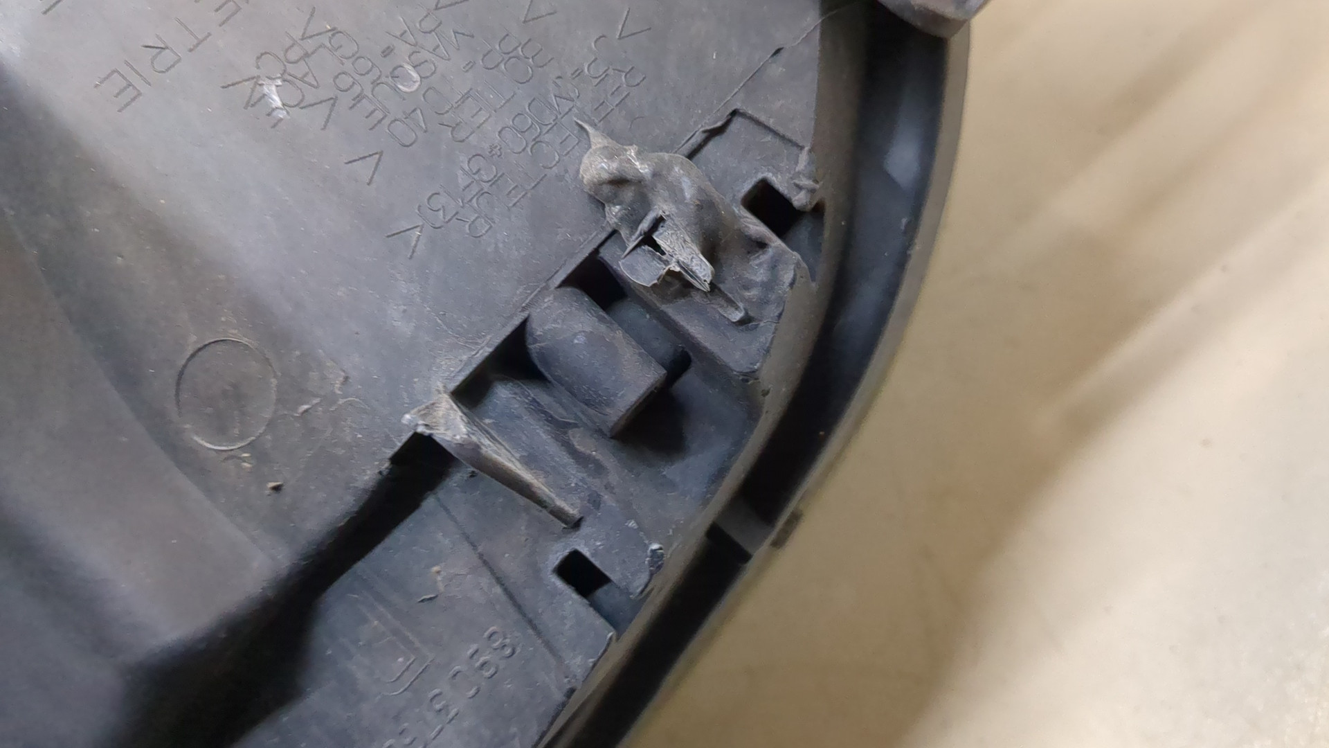 Фара правая