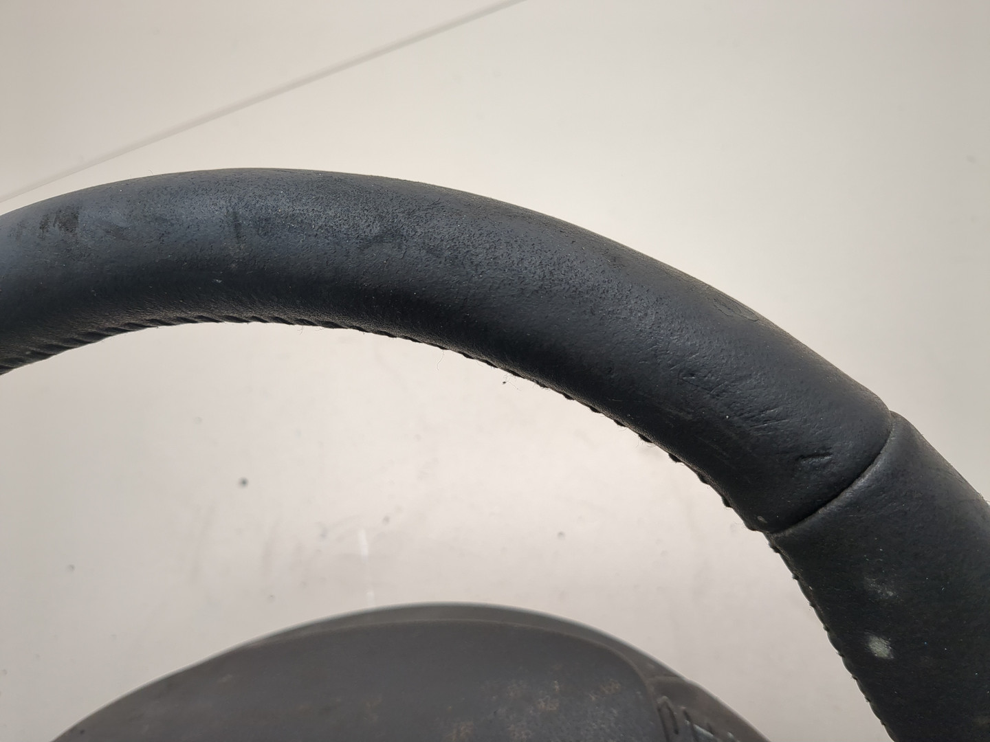 Рулевое колесо (руль)