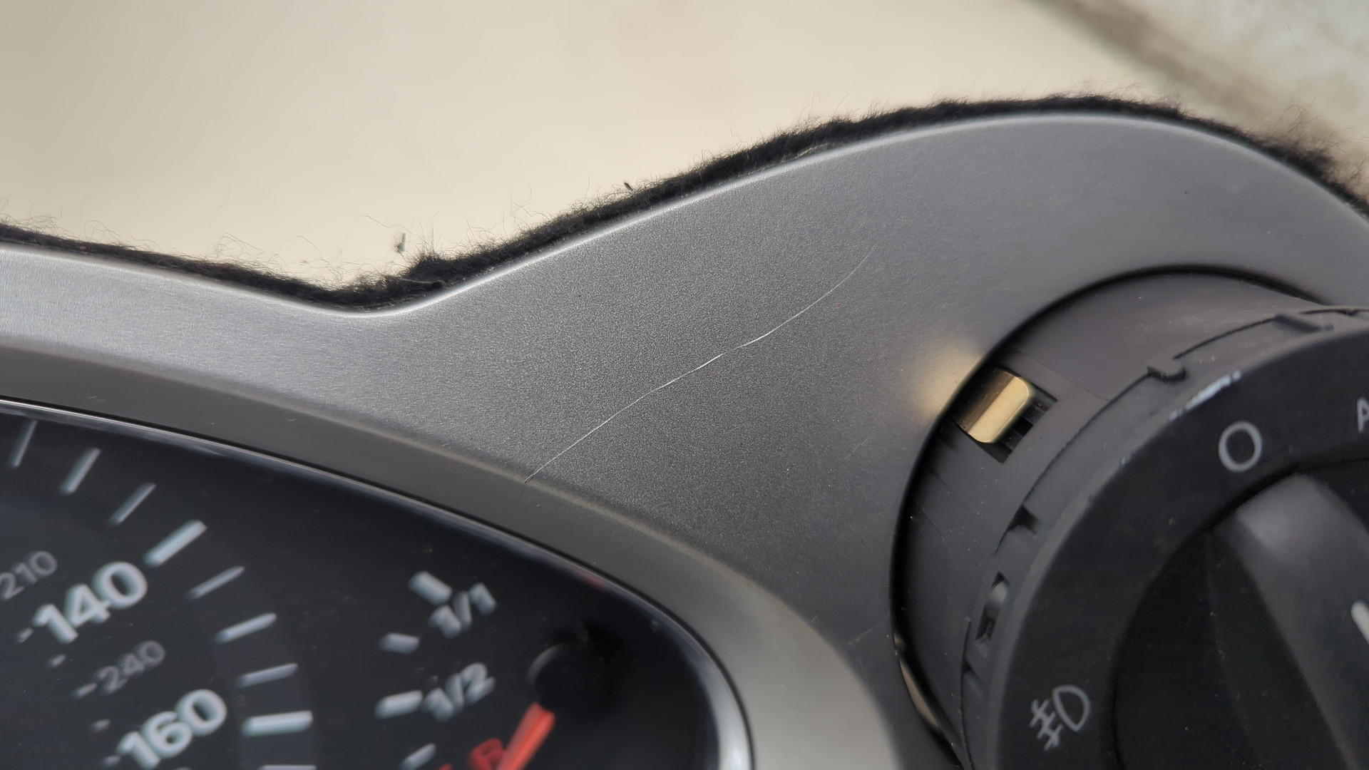 Панель приборов