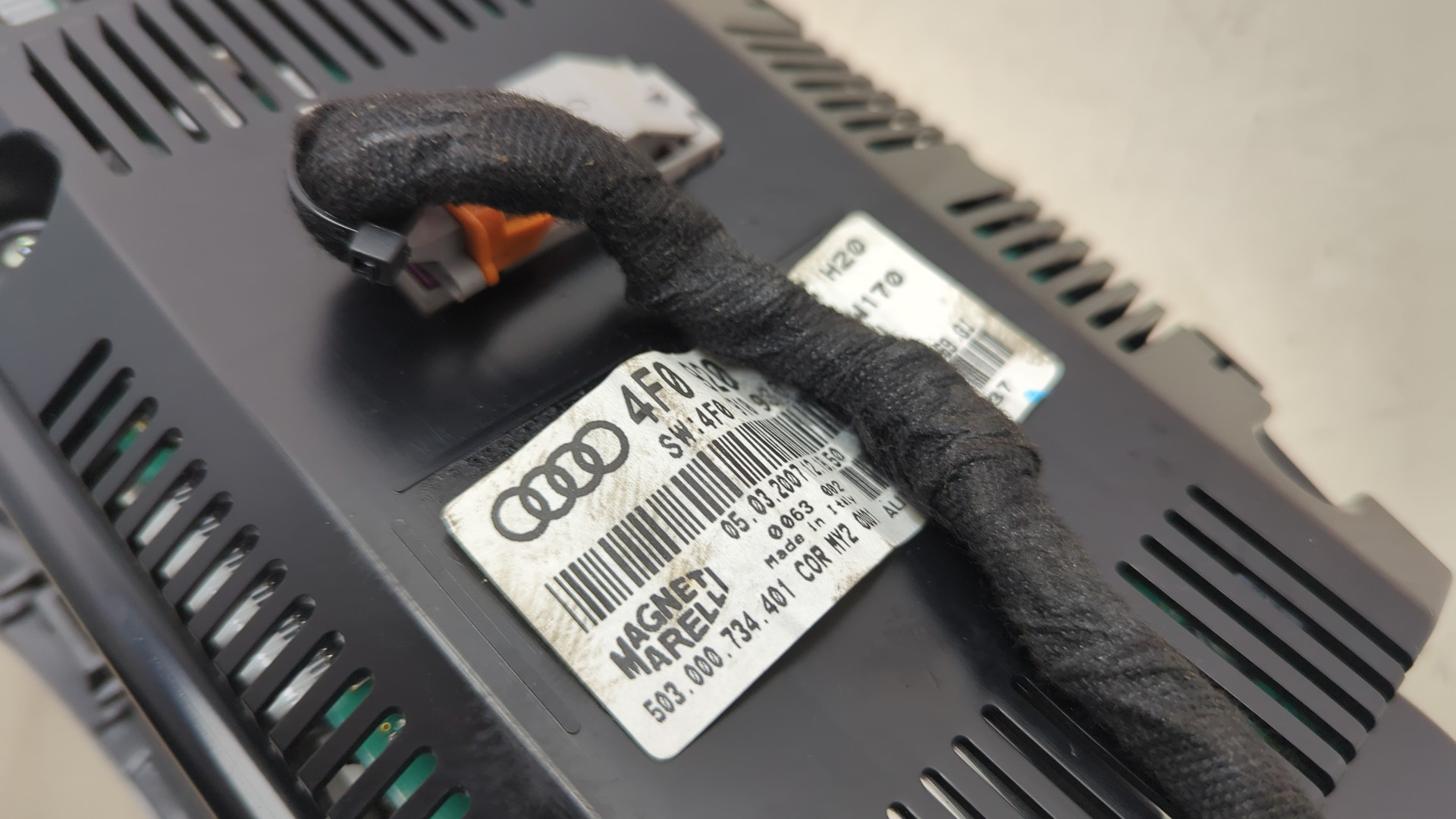 Панель приборов