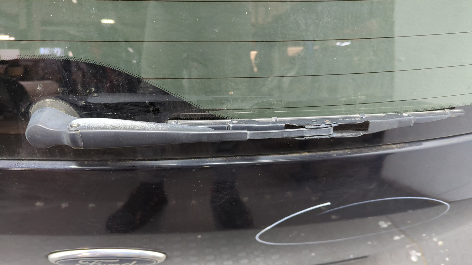 Дверь багажника