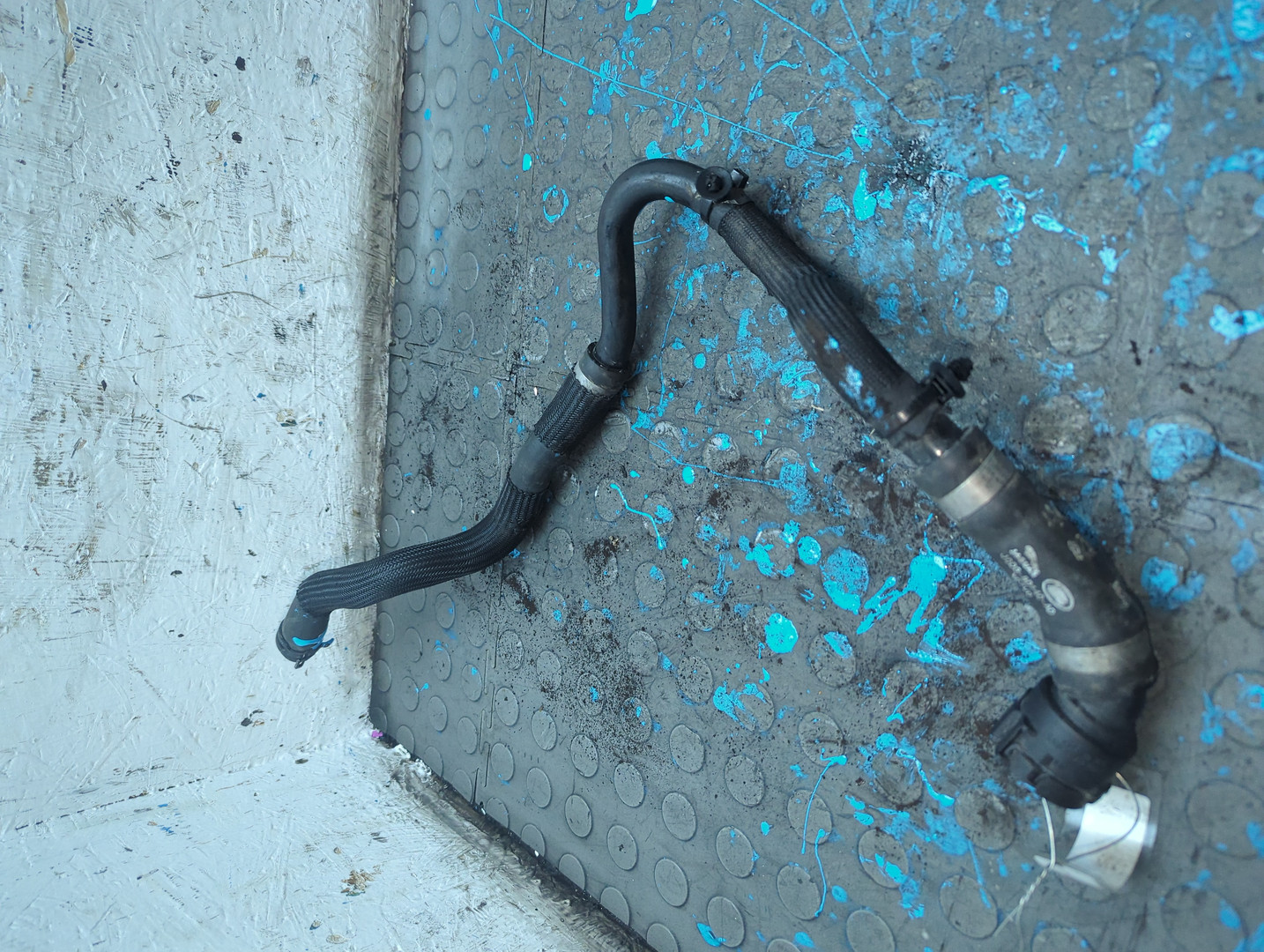 Шланг системы охлаждения