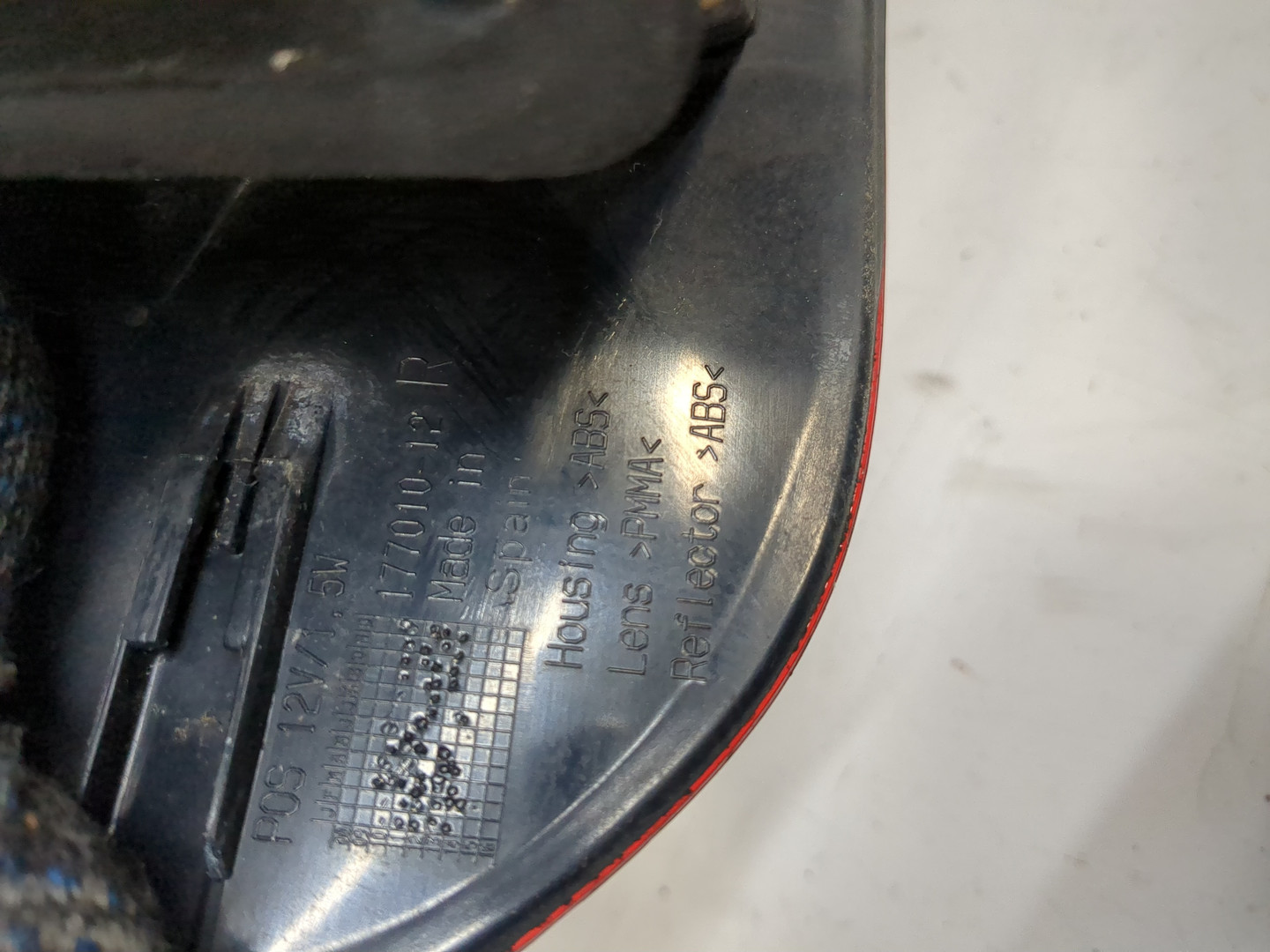 Фонарь задний правый