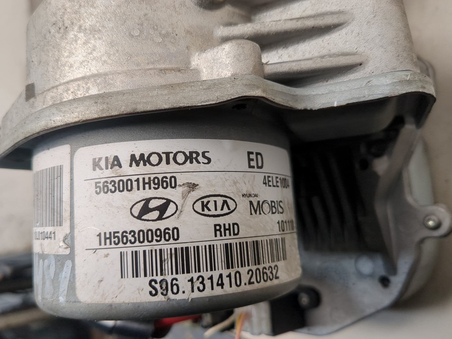 Серводвигатель рулевой рейки