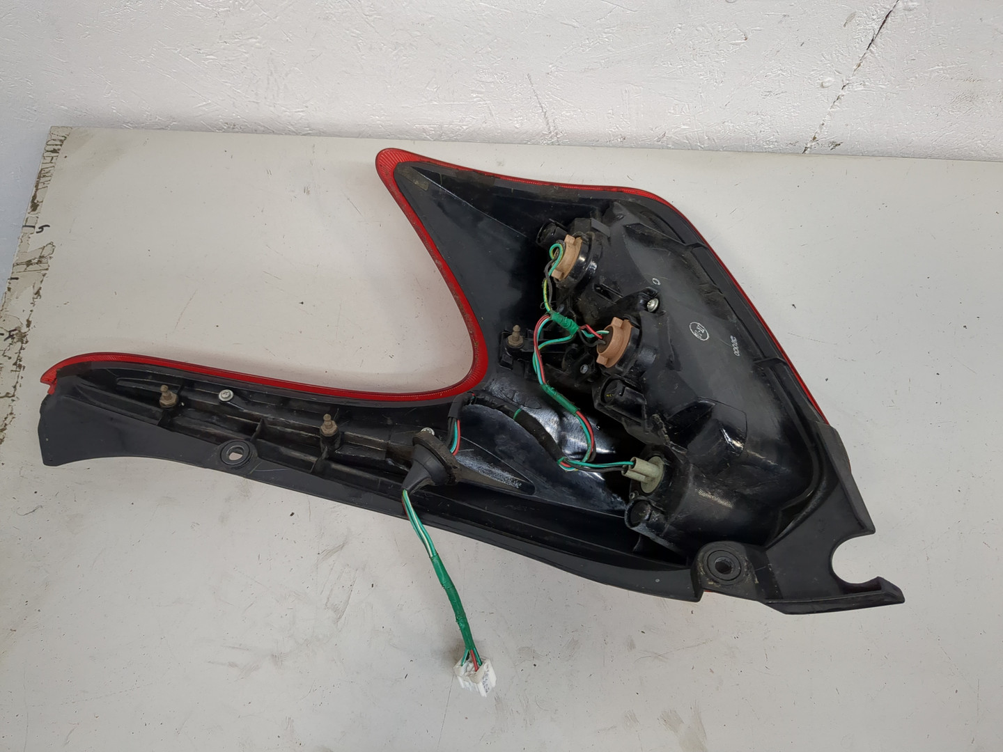 Фонарь задний левый