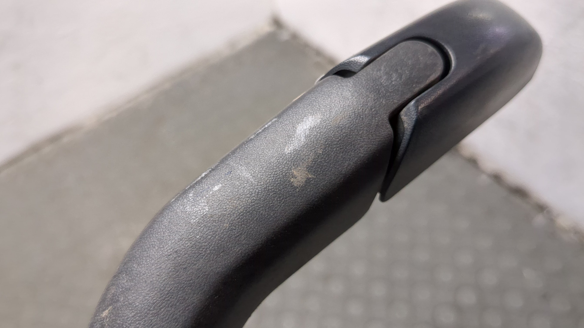 Поводок стеклоочистителя заднего