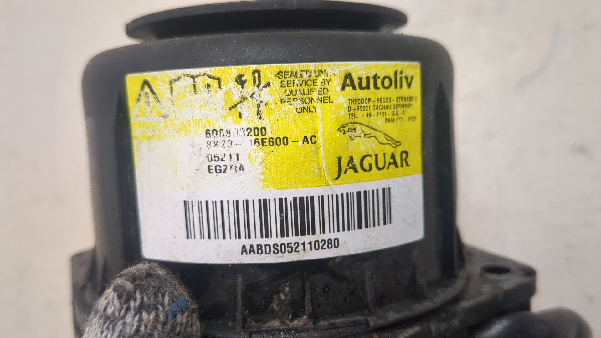 Подушка безопасности пассажирская (в торпедо)