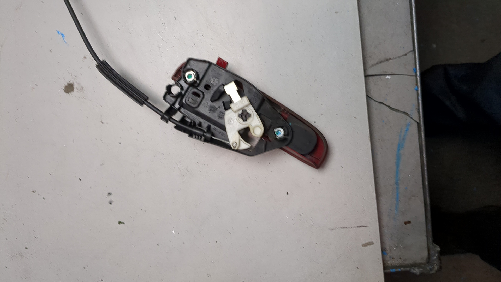 Ручка двери наружная