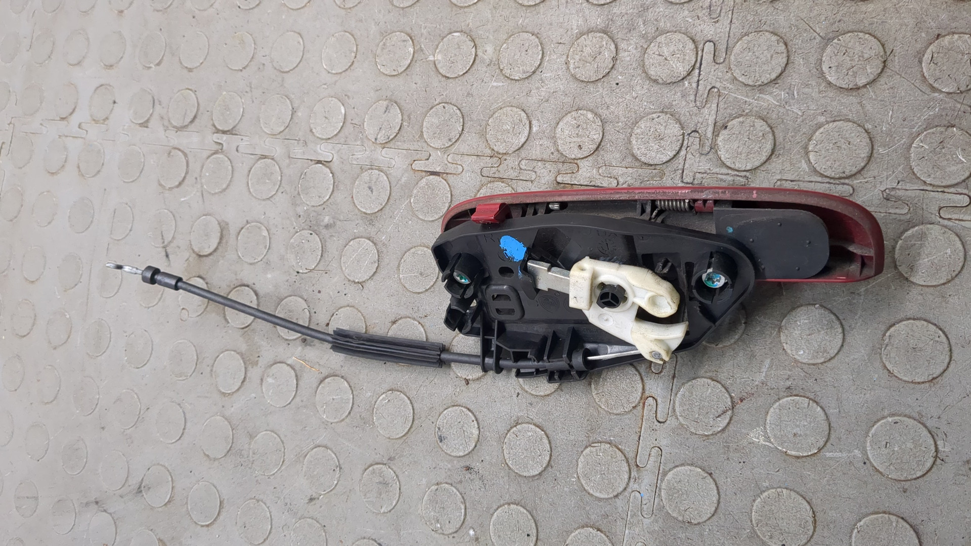 Ручка двери наружная