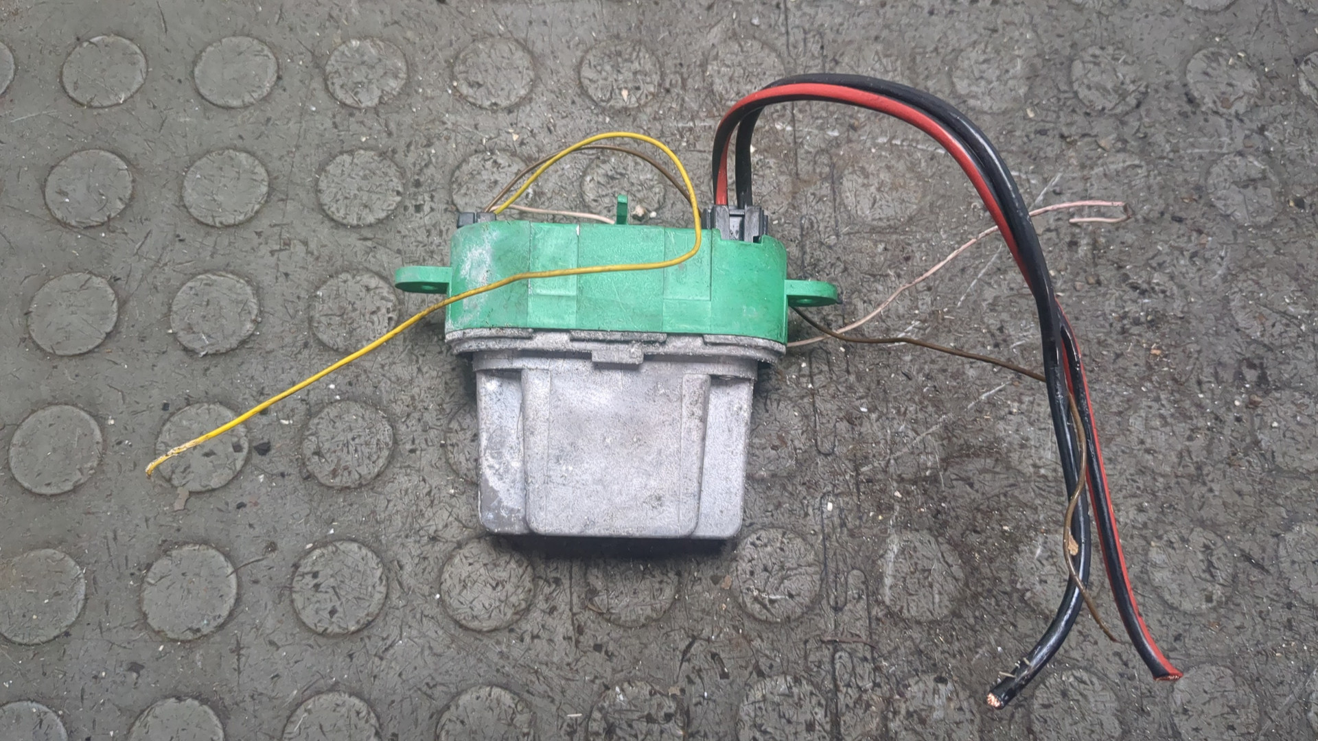 Резистор отопителя