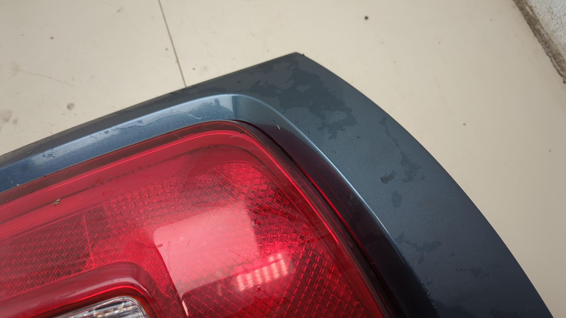 Фонарь задний правый