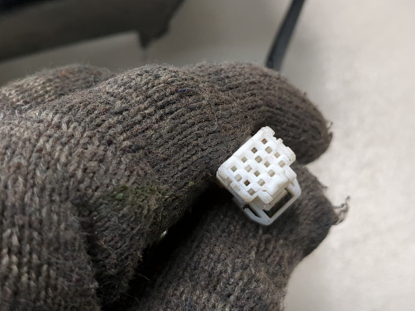 Зеркало правое электрическое