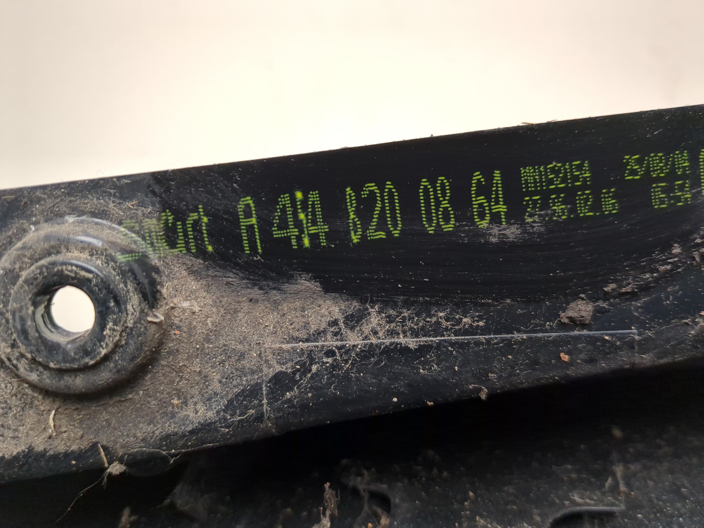 Фонарь задний правый