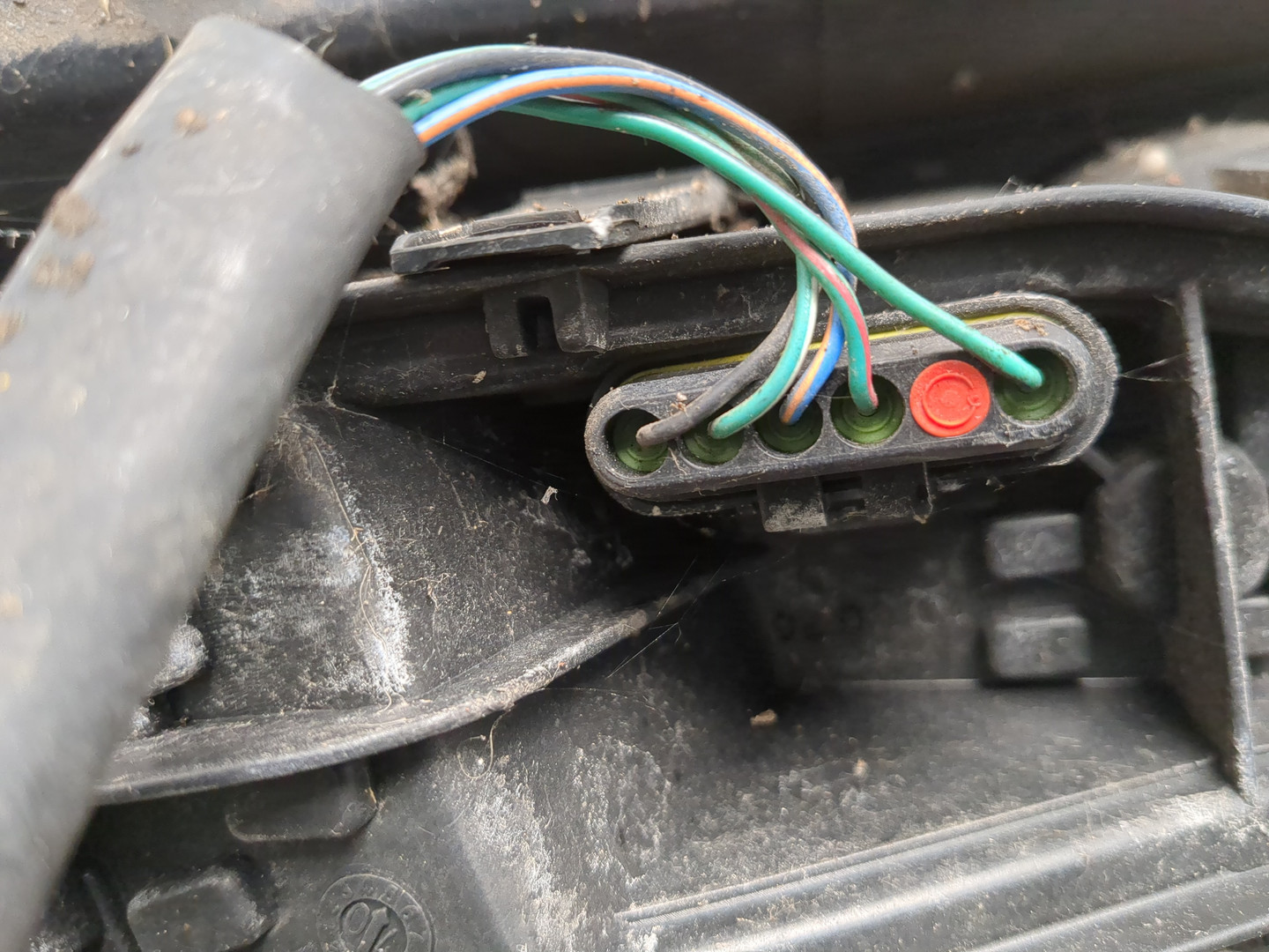 Фонарь задний правый