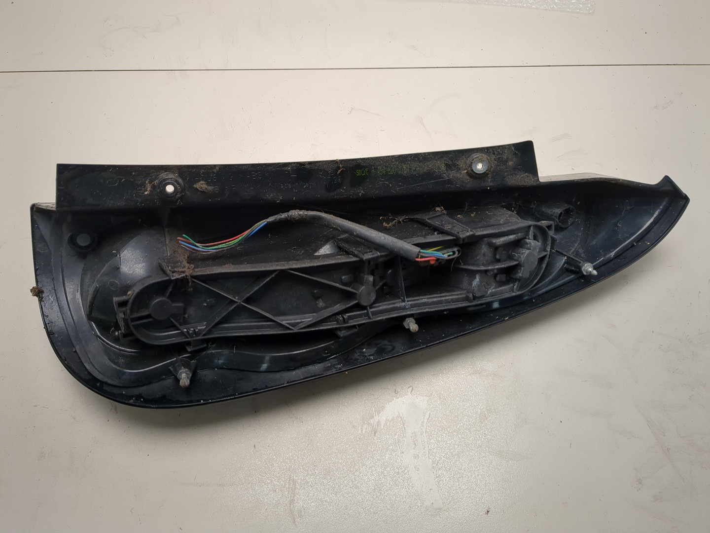 Фонарь задний левый