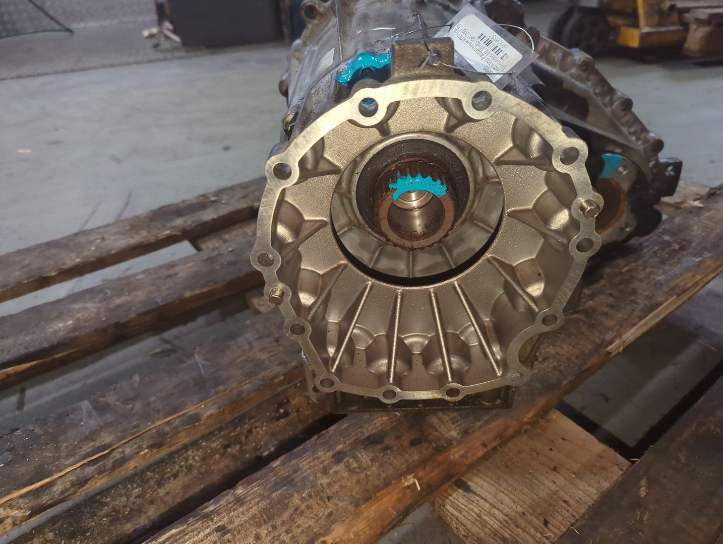 Коробка раздаточная