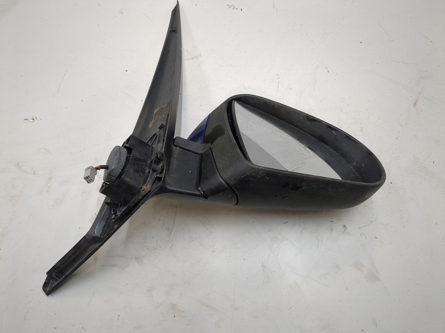 Зеркало правое электрическое