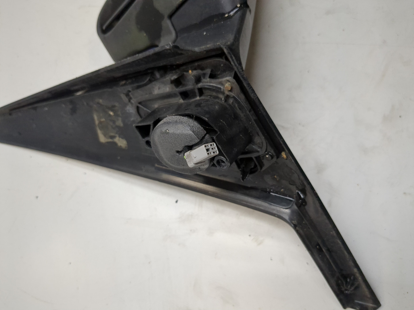 Зеркало правое электрическое