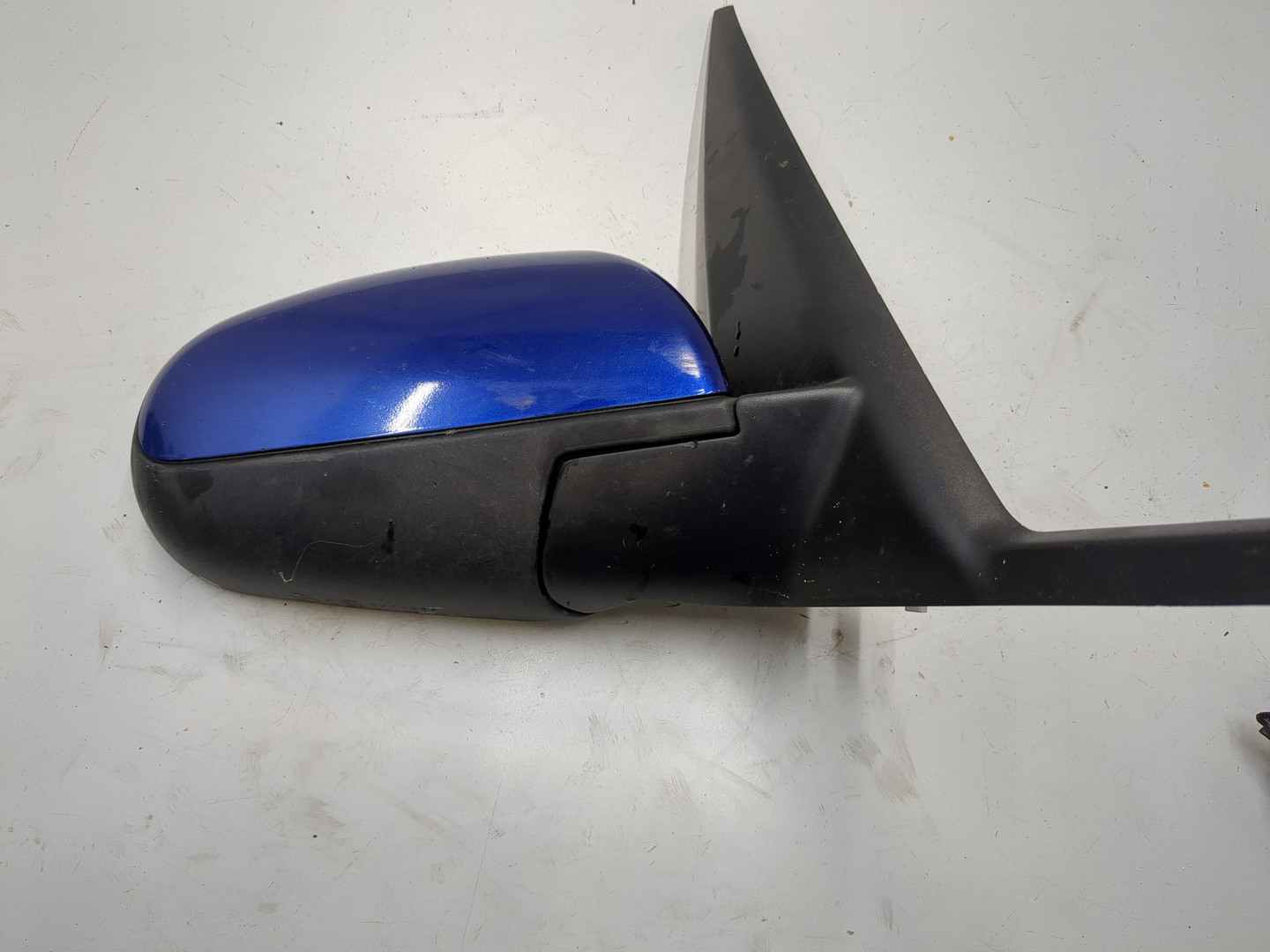 Зеркало правое электрическое