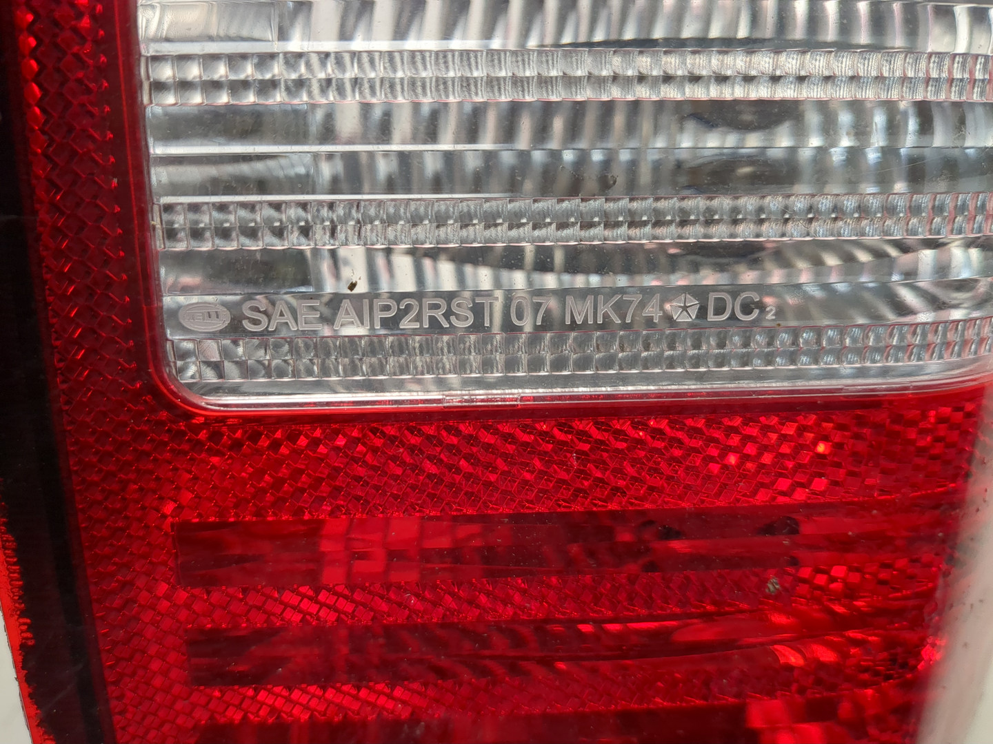 Фонарь задний правый